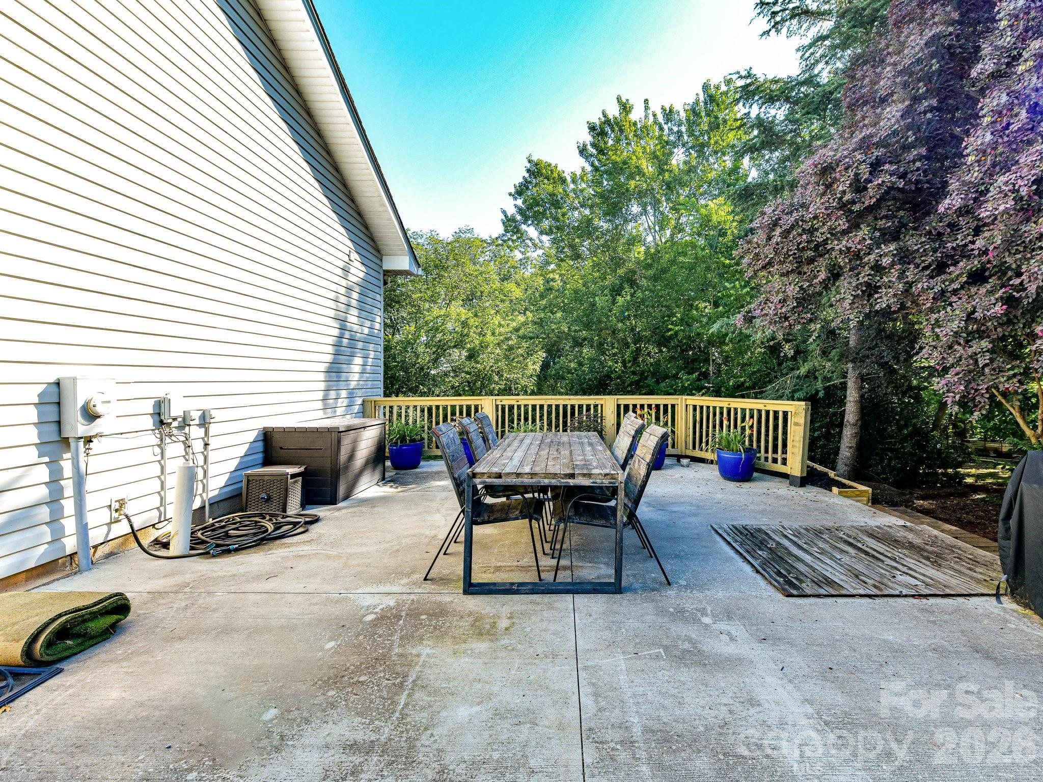 7702 Rivercrest Court — Monroe