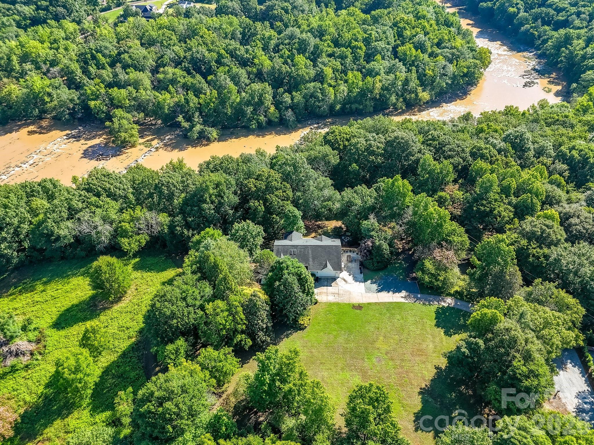 7702 Rivercrest Court — Monroe