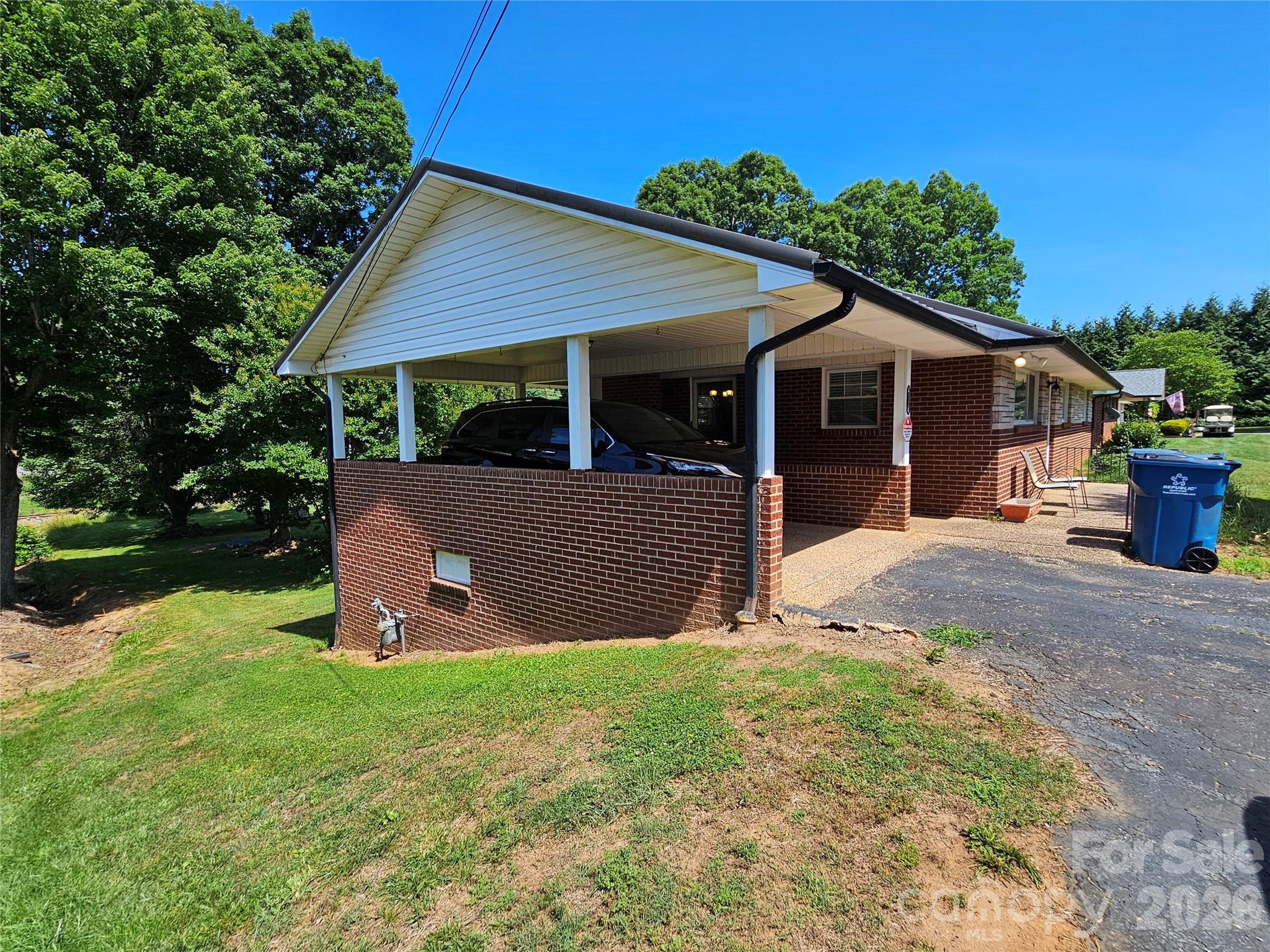 4114 Kendell Place — Hudson