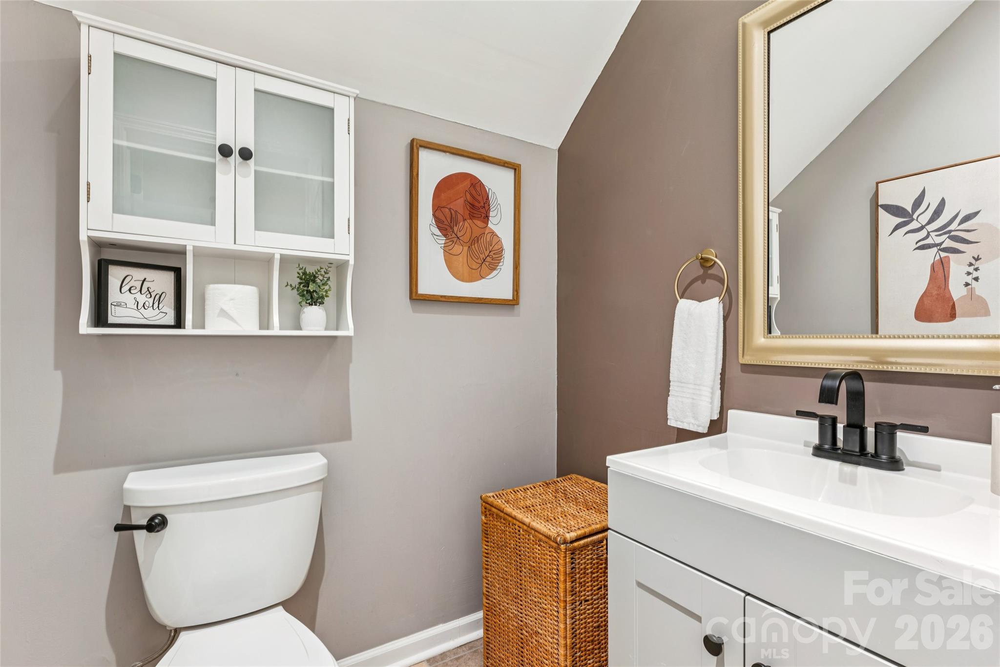 5916 Swanston Drive — Charlotte