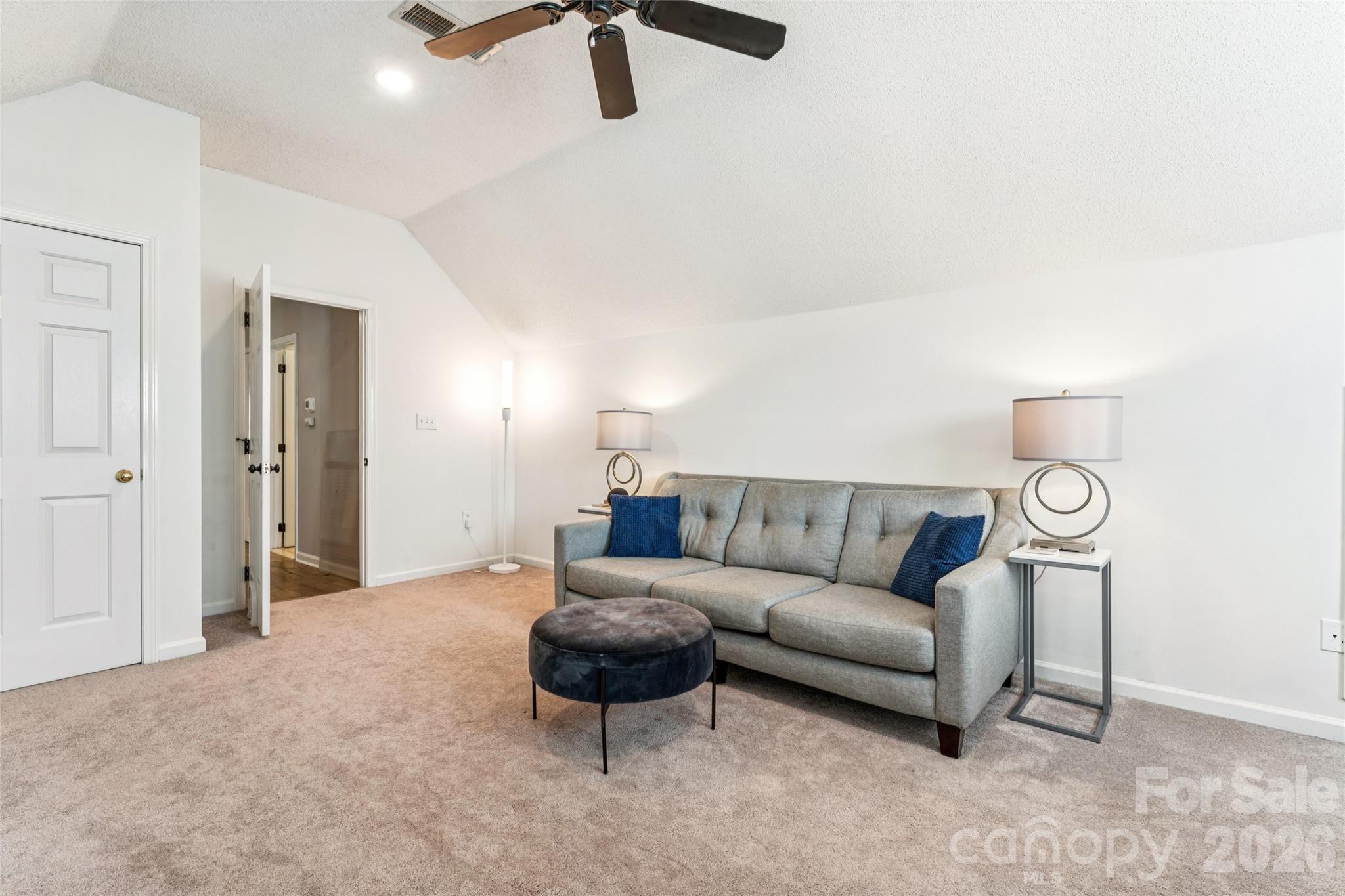 5916 Swanston Drive — Charlotte