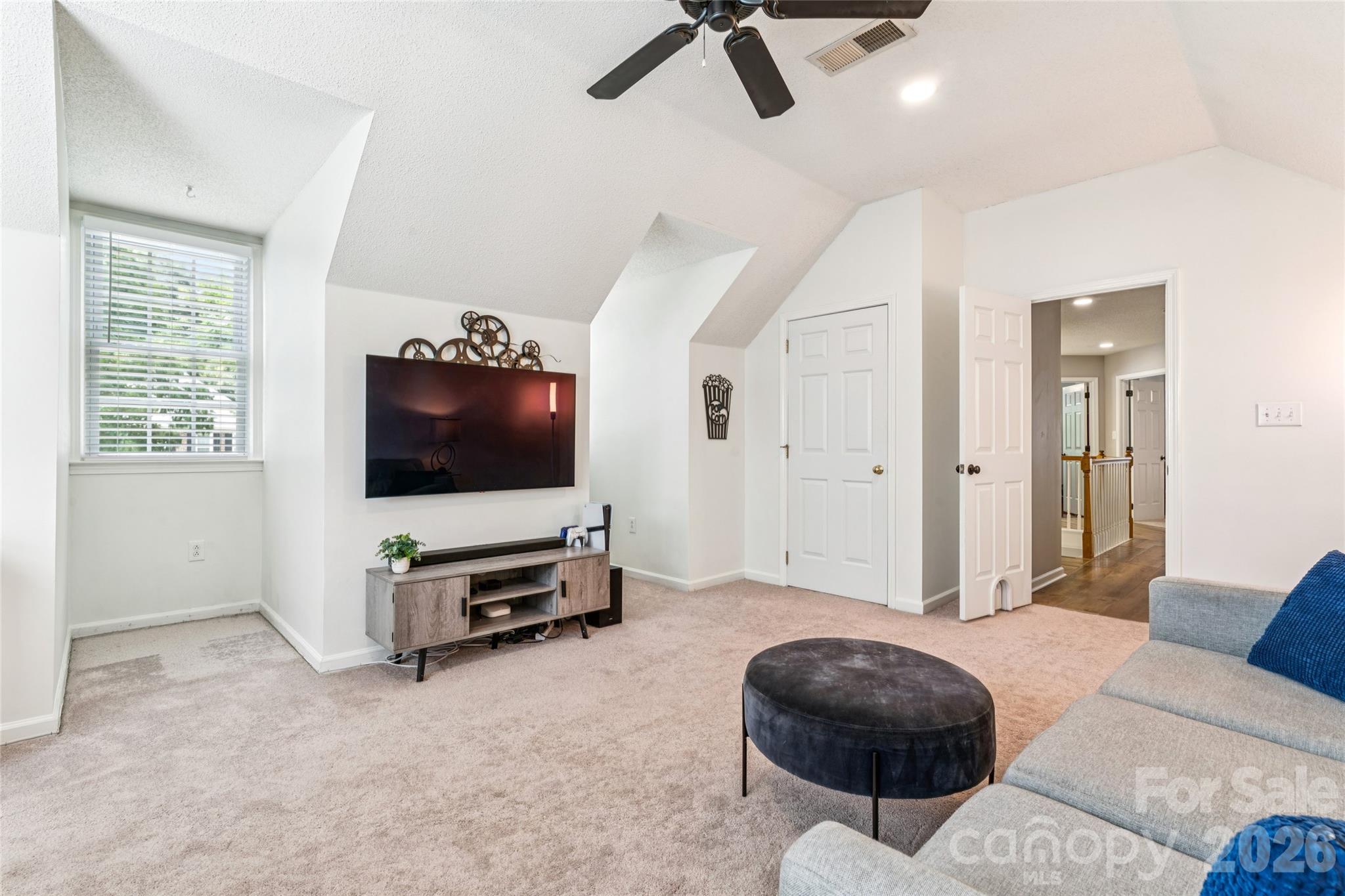 5916 Swanston Drive — Charlotte