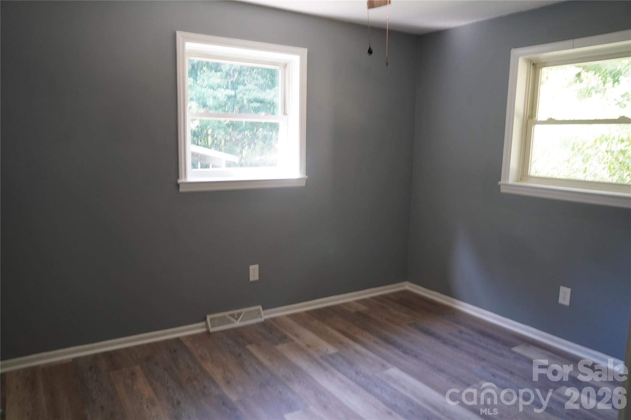 187 Owens Street — Ellenboro