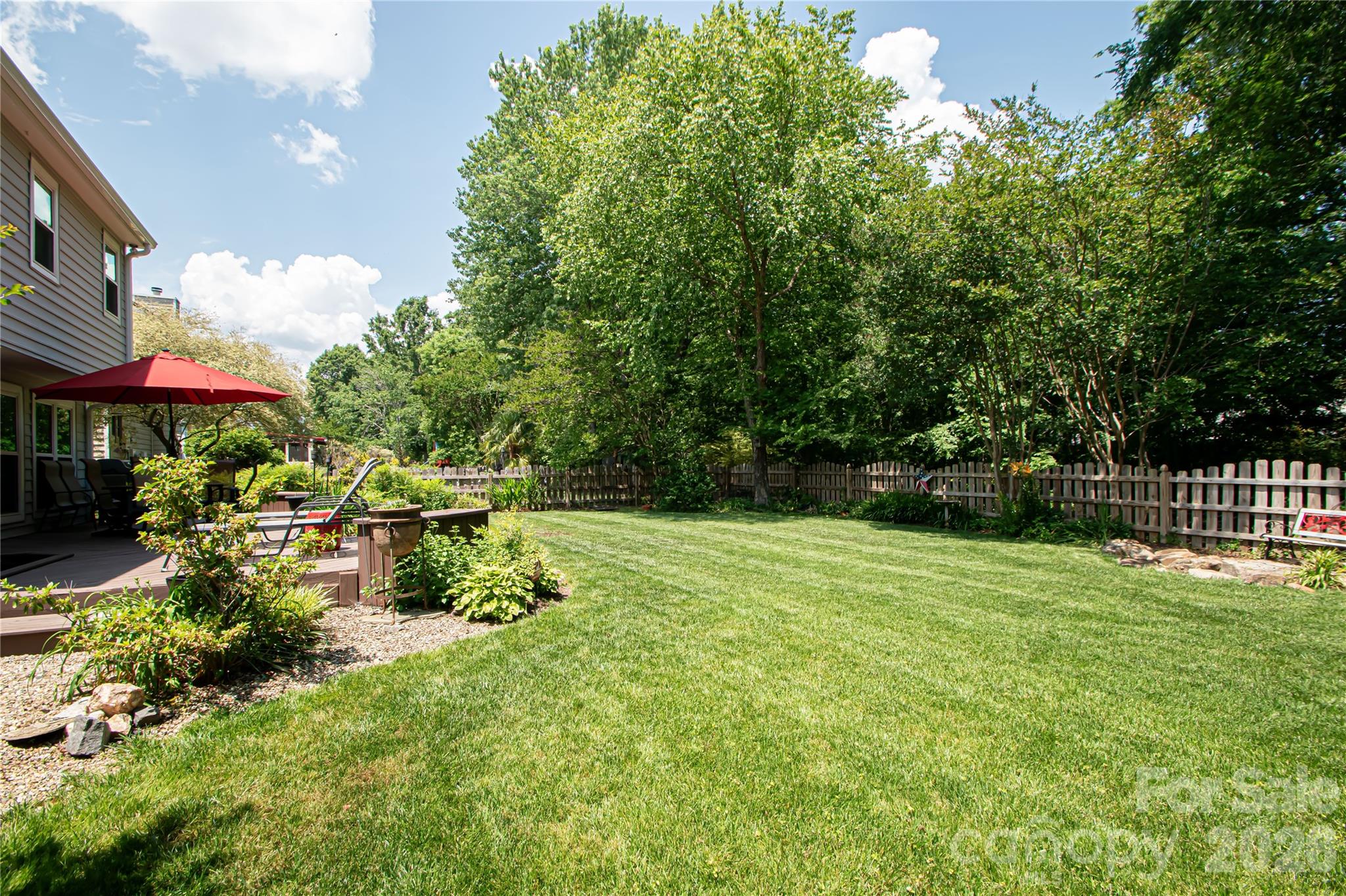 9301 Hanworth Trace Drive — Charlotte