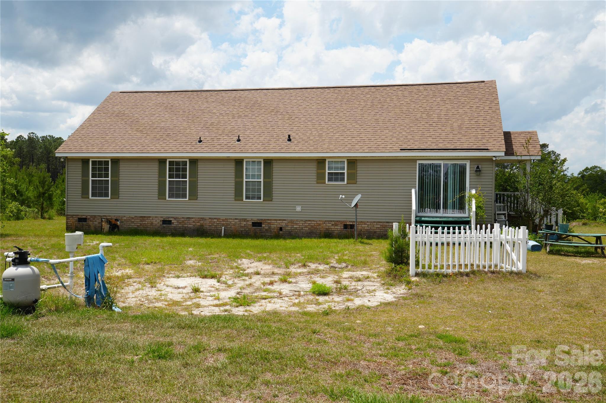 424 Press Walters Road — Hartsville