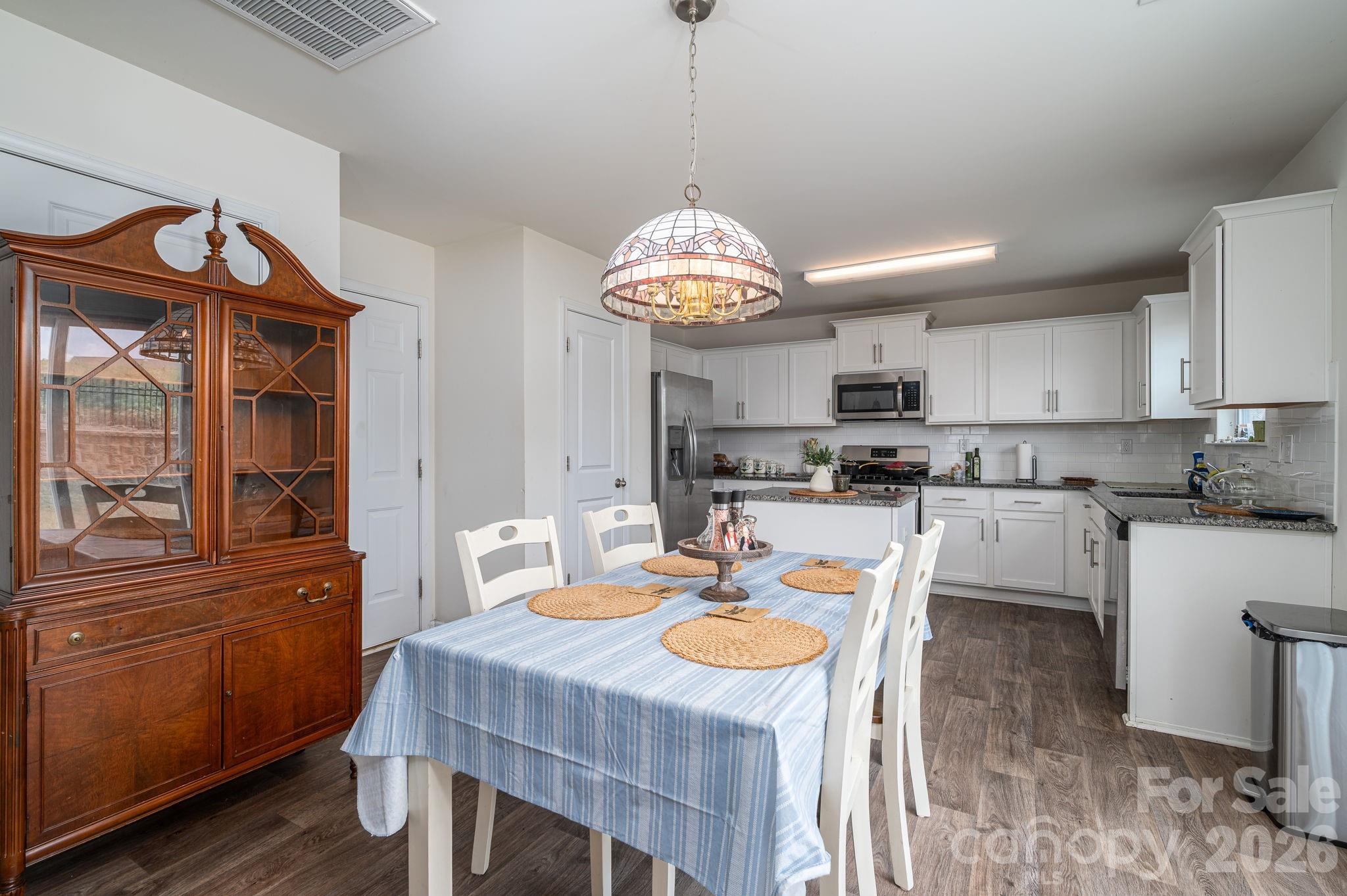 1536 Gaston Mountain Drive — Dallas