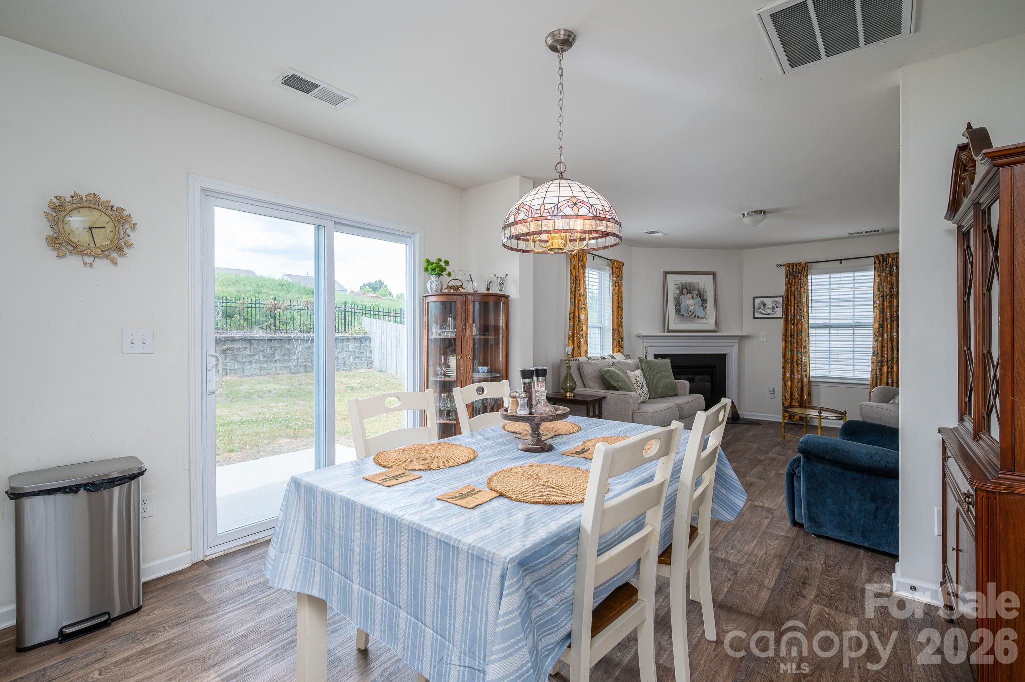 1536 Gaston Mountain Drive — Dallas