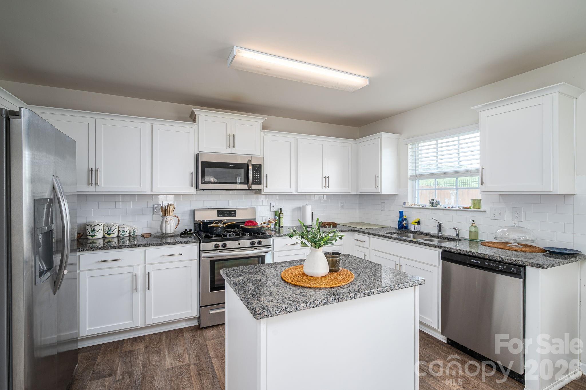 1536 Gaston Mountain Drive — Dallas