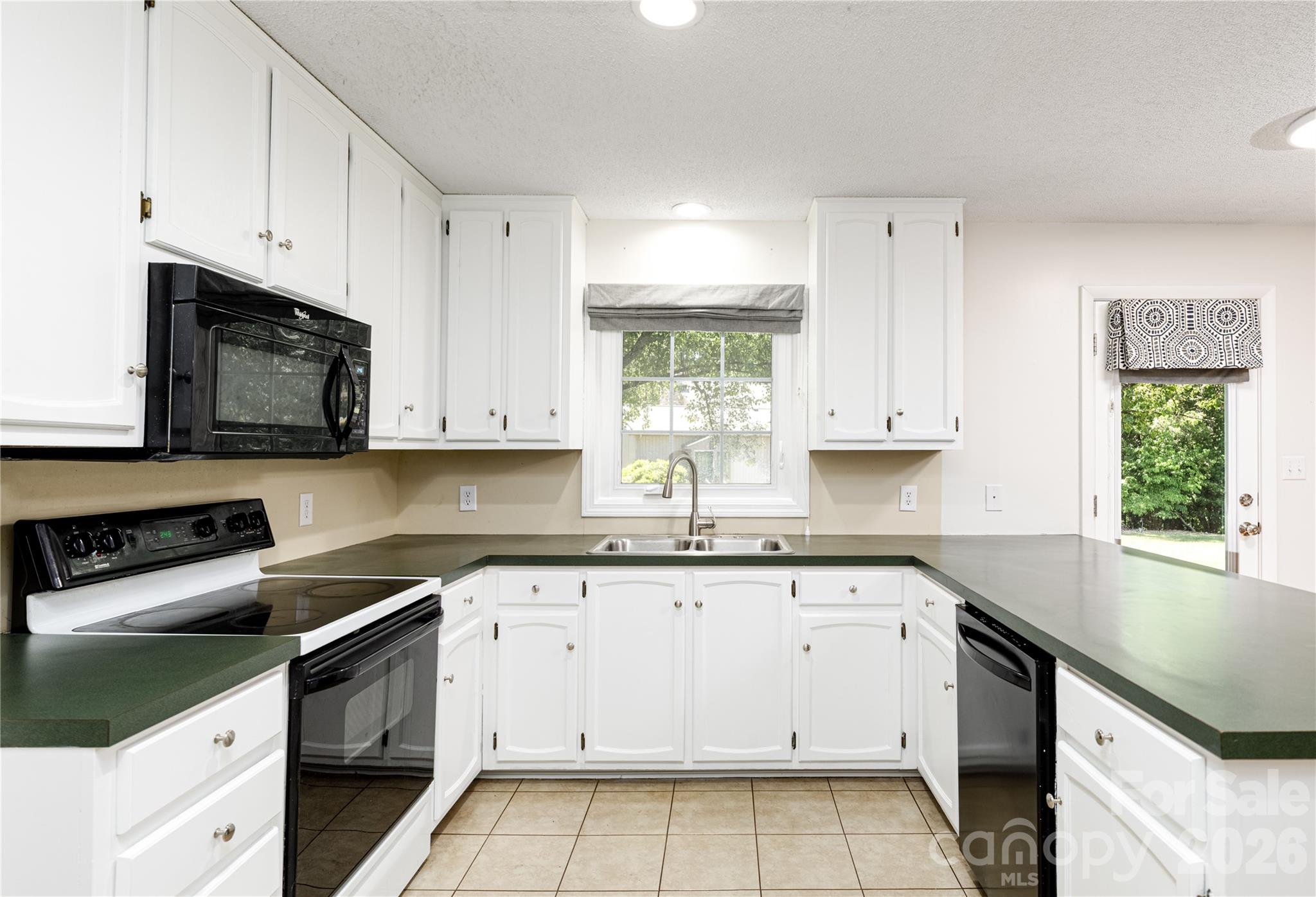 568 Wood Hollow Road — Taylorsville