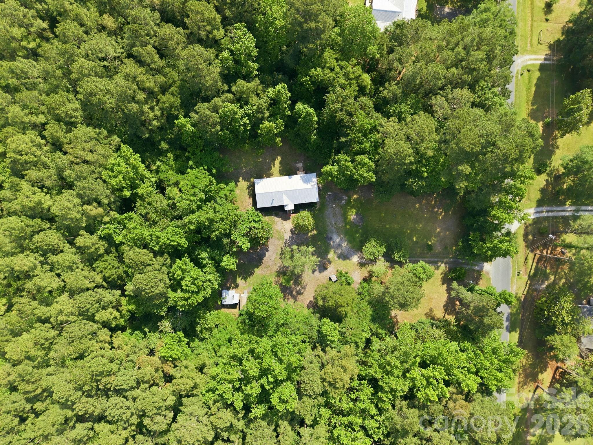 481 Harrell Road — Burgaw
