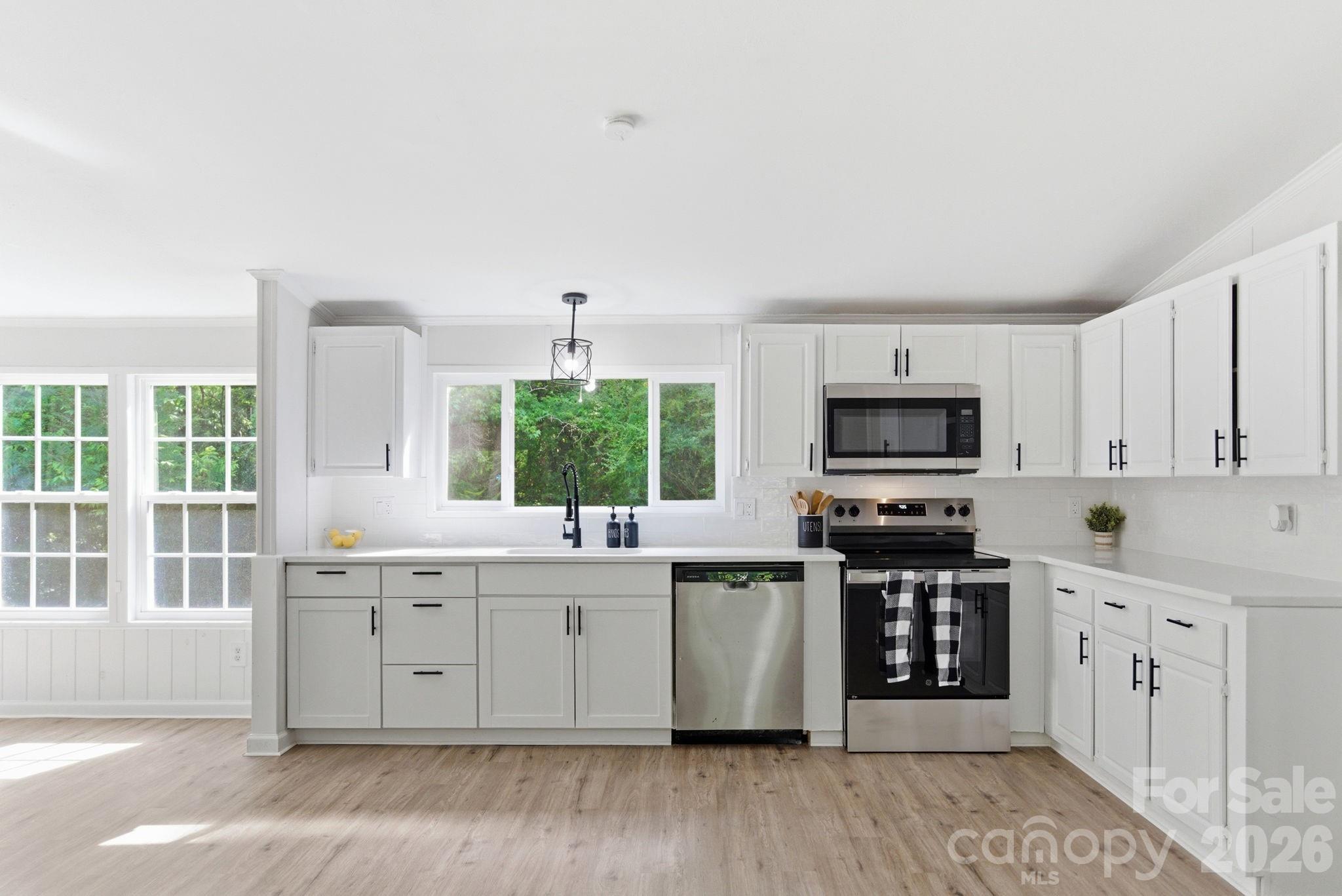 481 Harrell Road — Burgaw