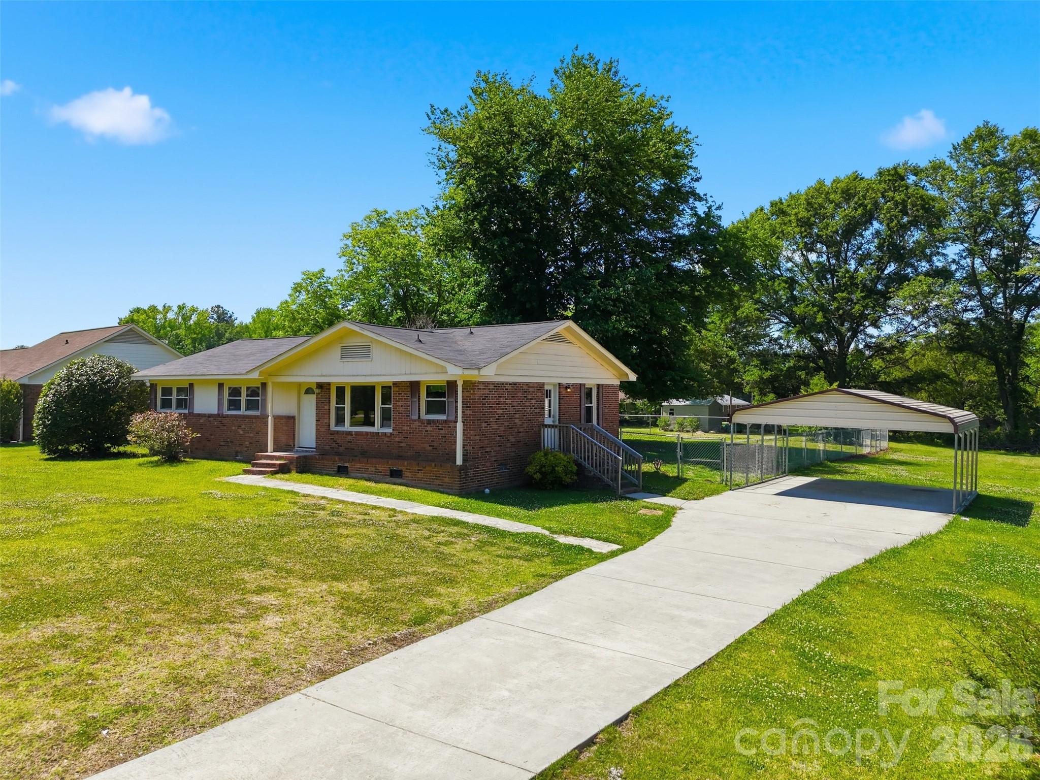 506 Providence Road — Lancaster