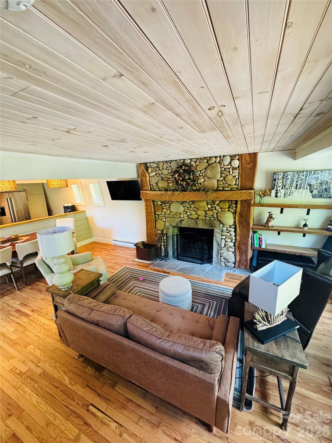 635/634 Little Horse Creek — Newland