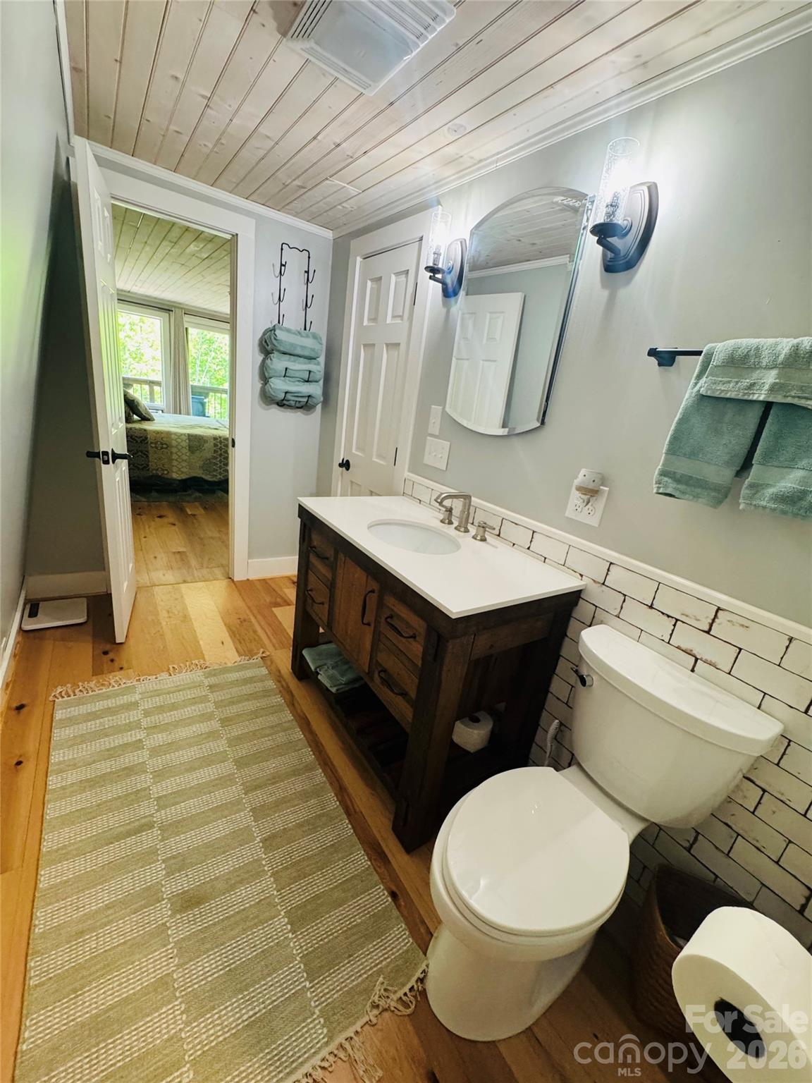 635/634 Little Horse Creek — Newland