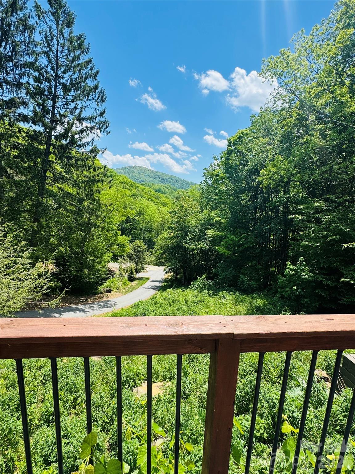 635/634 Little Horse Creek — Newland