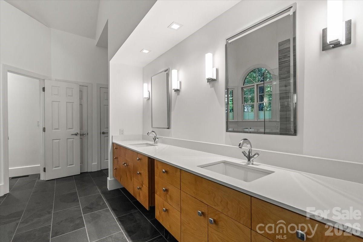 4909 Deer Walk Avenue — Charlotte