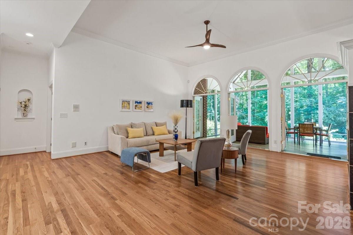 4909 Deer Walk Avenue — Charlotte