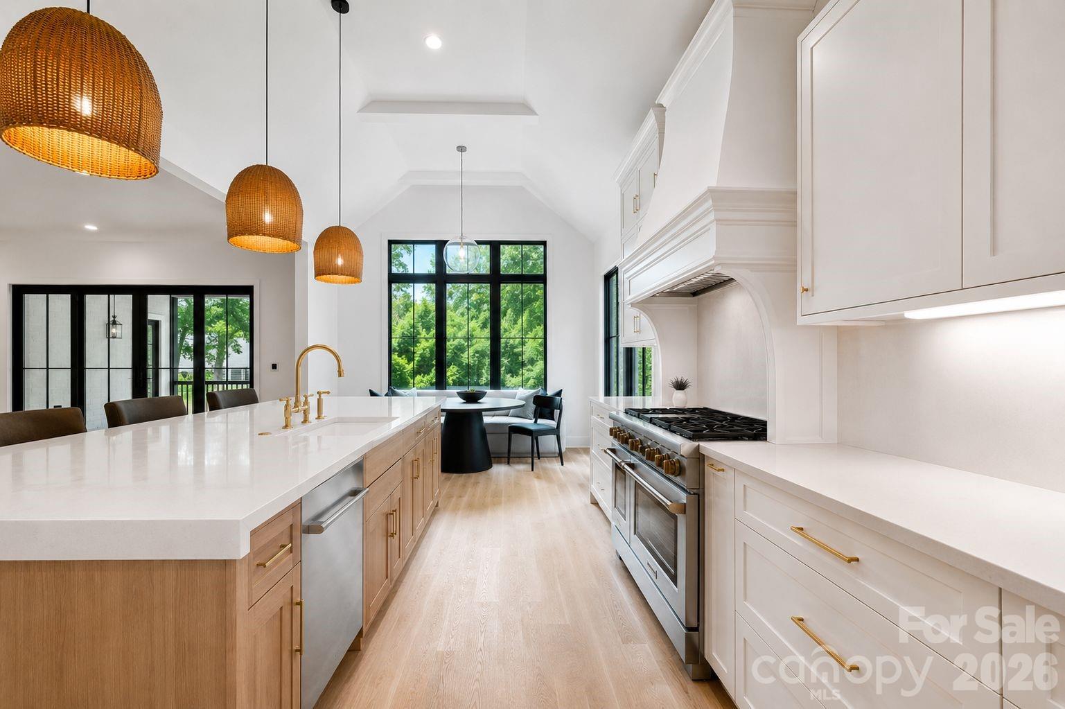 401 McDonald Avenue — Charlotte