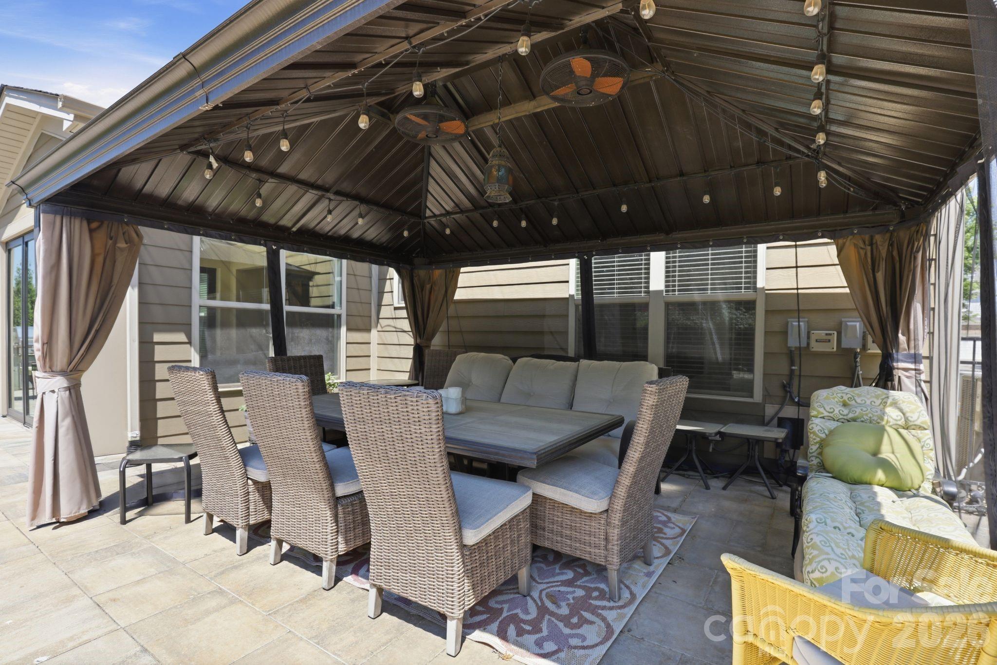 158 Eagles Landing Drive — Mooresville