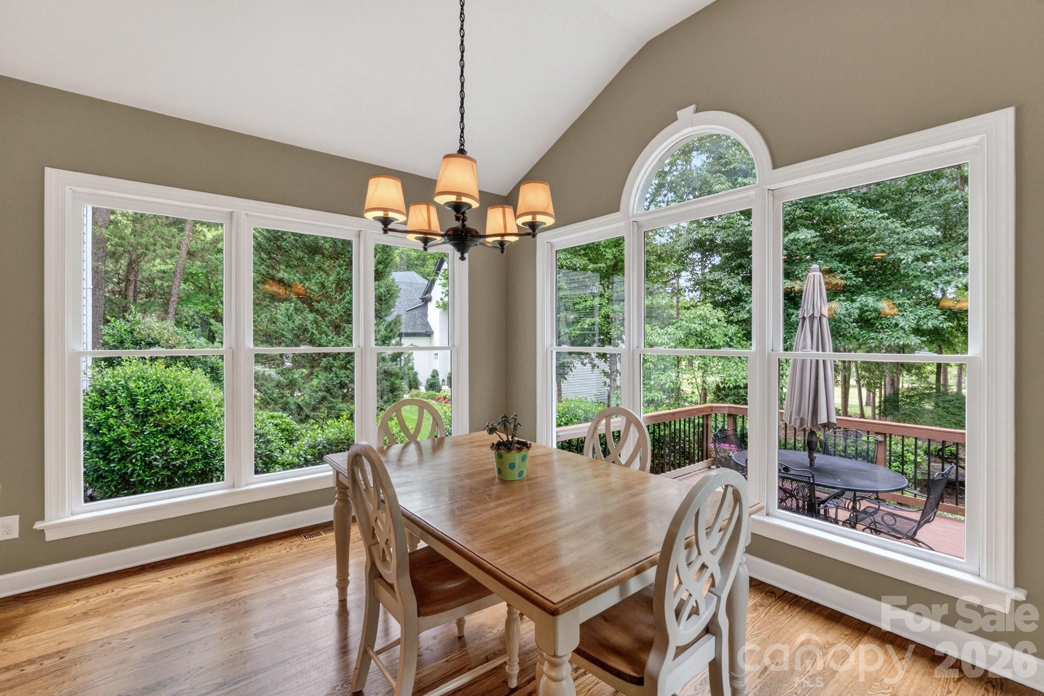 12230 Farnborough Road — Huntersville