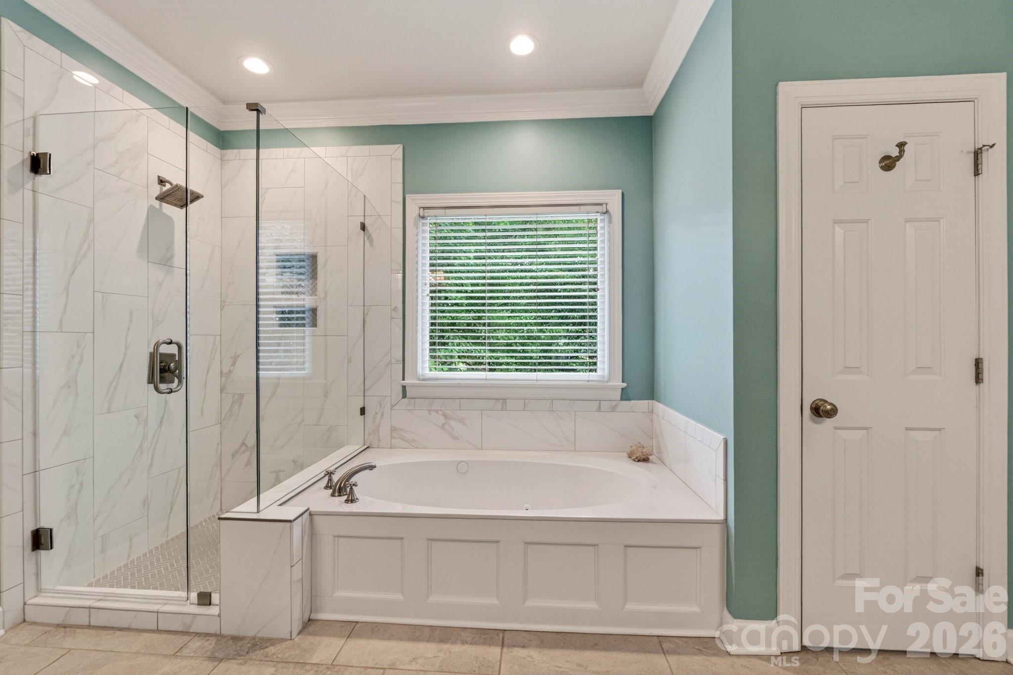 12230 Farnborough Road — Huntersville