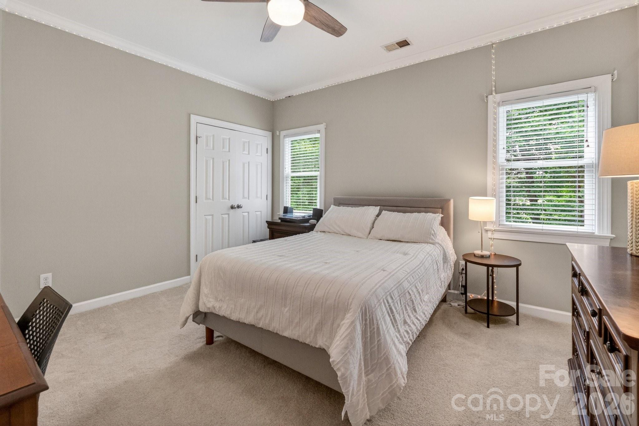 12230 Farnborough Road — Huntersville
