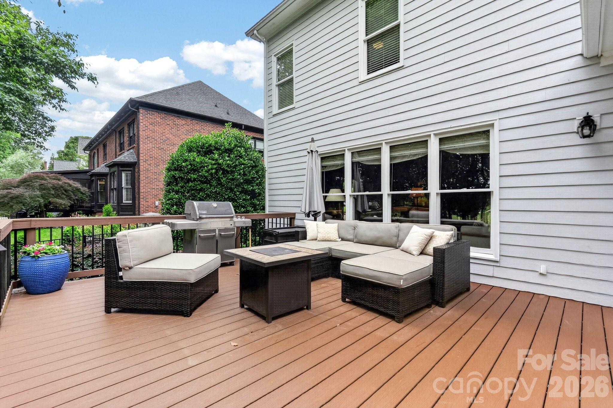 12230 Farnborough Road — Huntersville