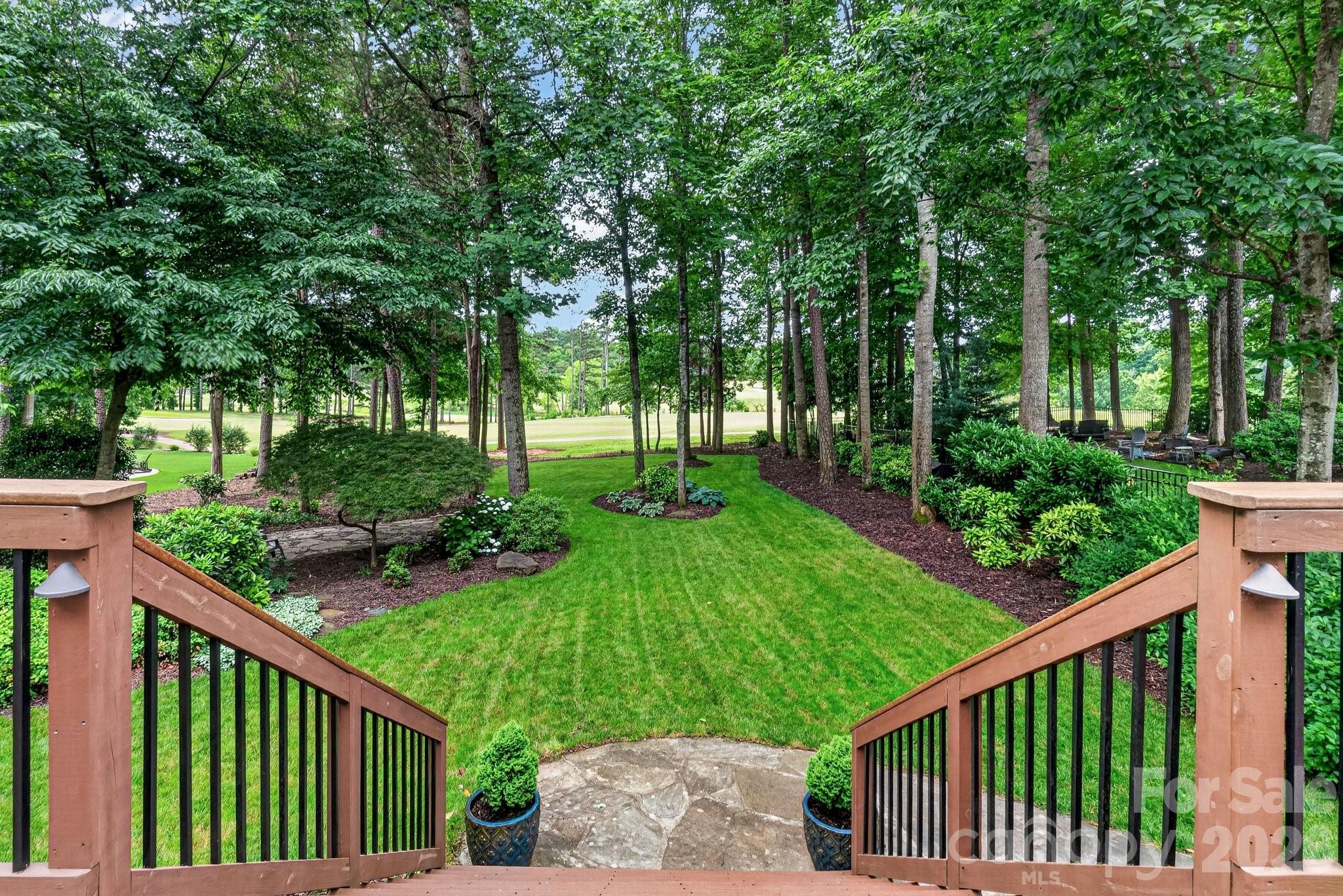 12230 Farnborough Road — Huntersville
