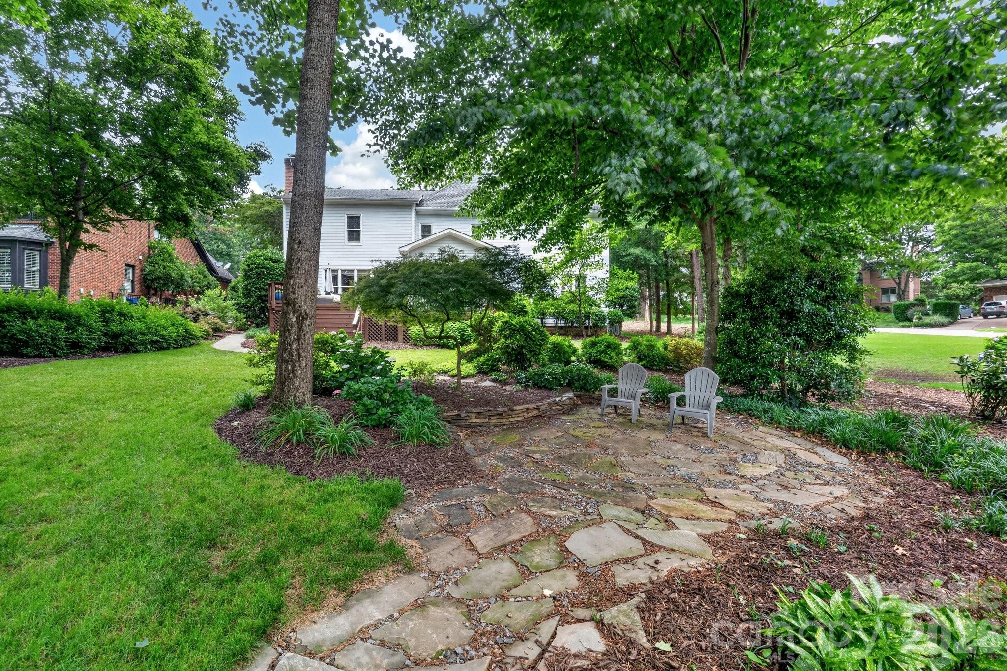 12230 Farnborough Road — Huntersville