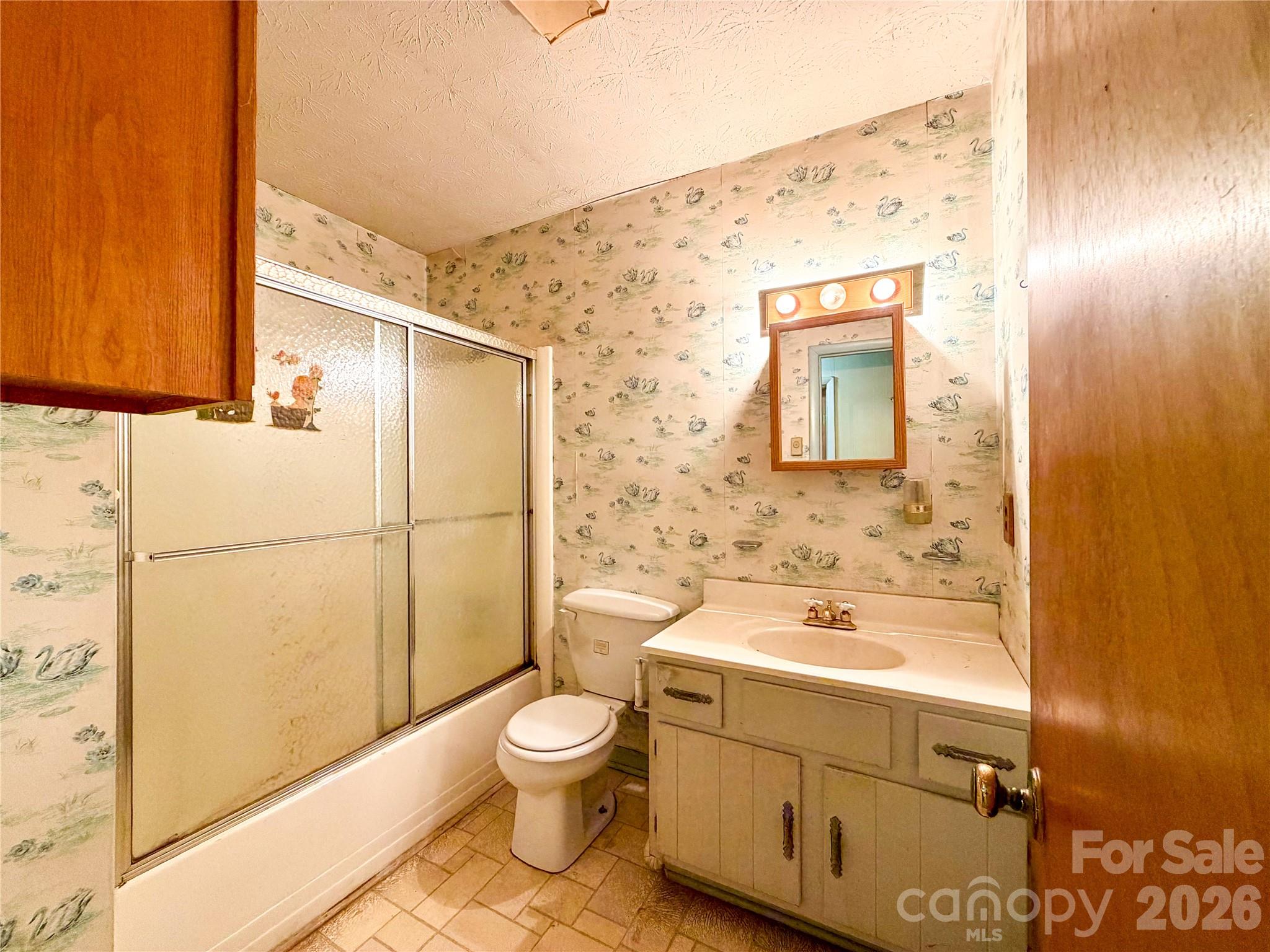 133 Jarvis Street — Waynesville