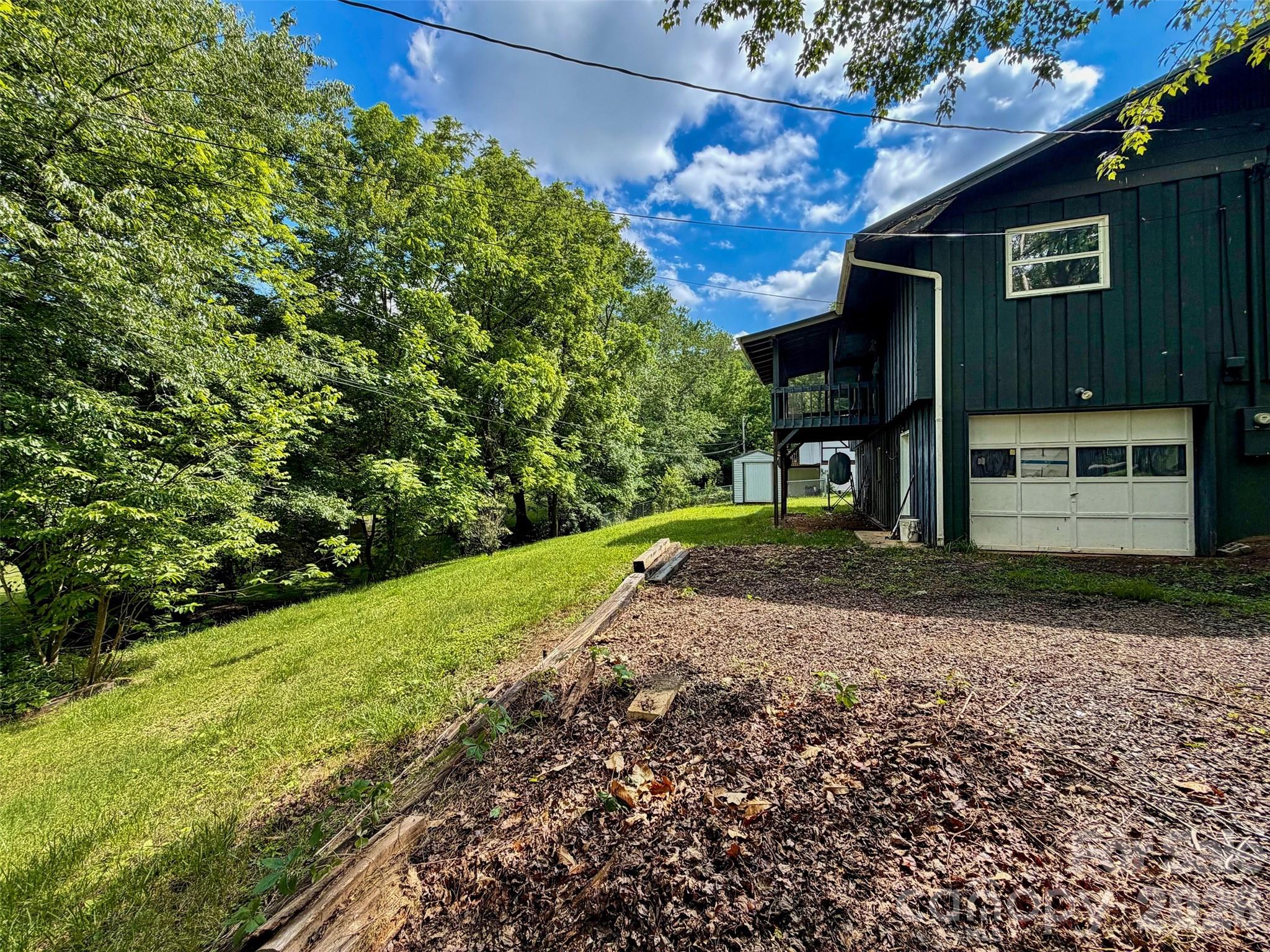 133 Jarvis Street — Waynesville