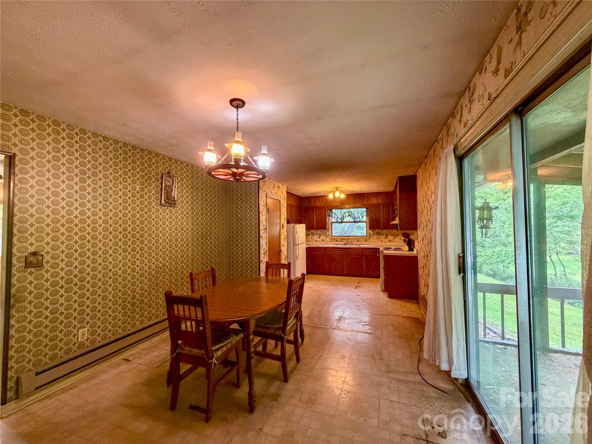 133 Jarvis Street — Waynesville