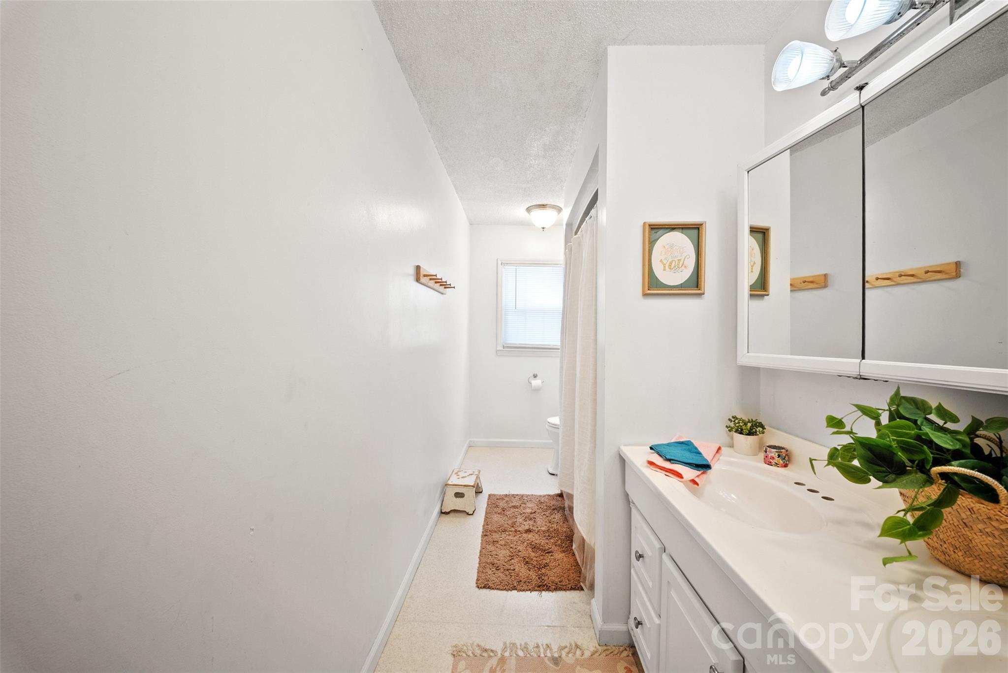 19341 S NC Highway 109 Highway — Denton