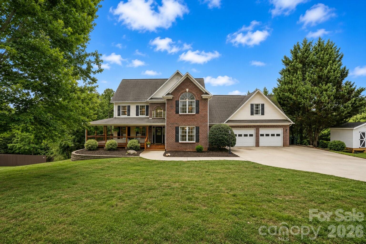 4616 20th Street Place NE — Hickory