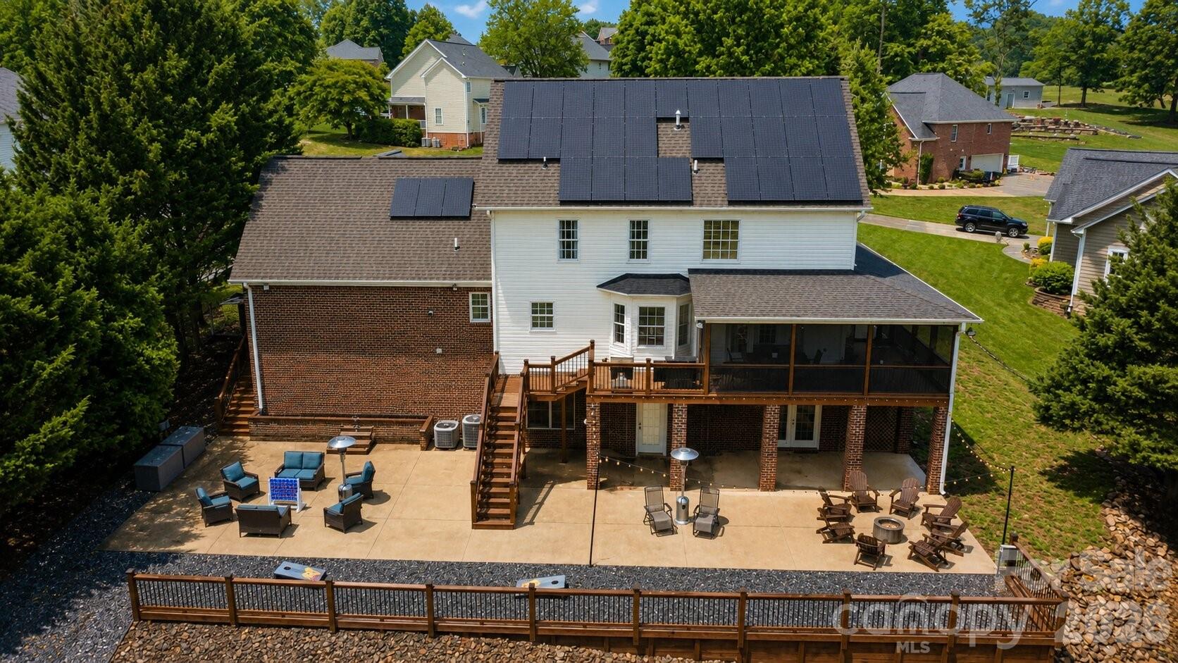 4616 20th Street Place NE — Hickory