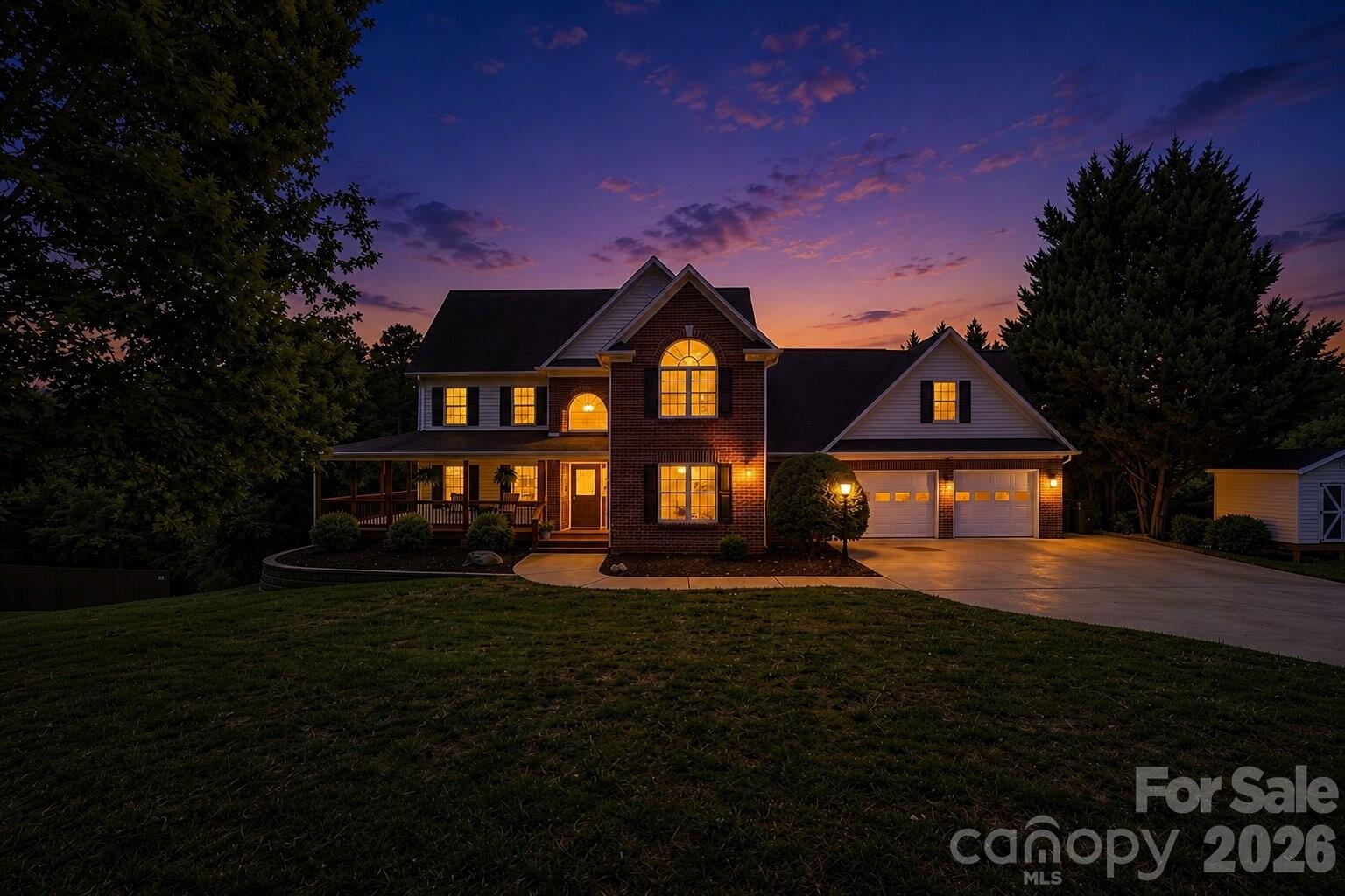 4616 20th Street Place NE — Hickory