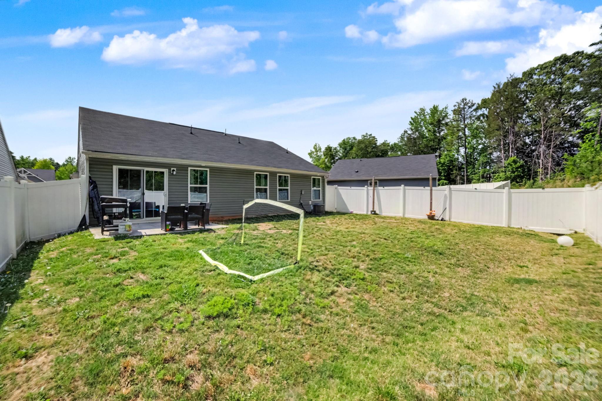 2220 Goldwood Drive — Charlotte