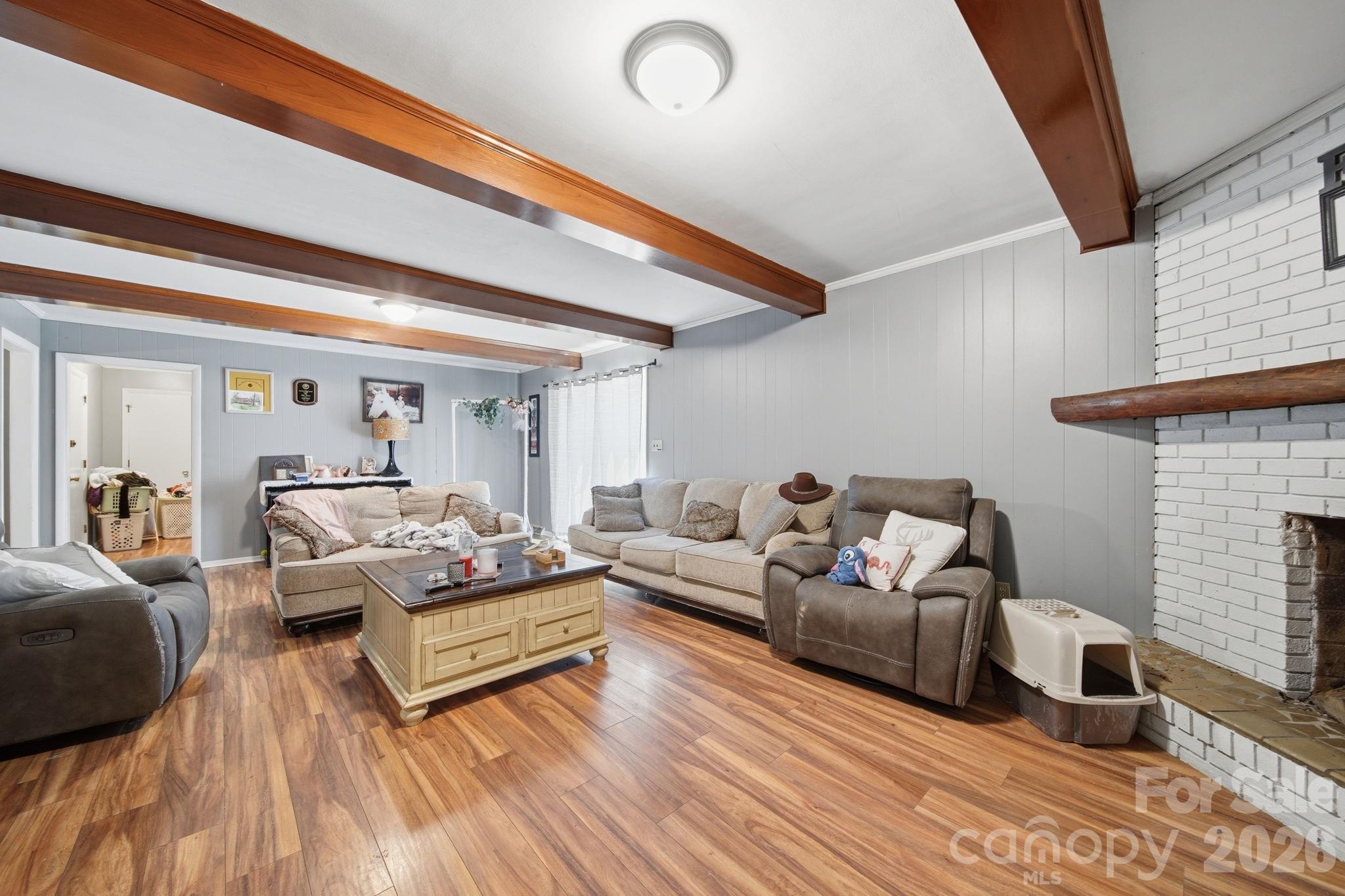 970 23rd Avenue NE — Hickory