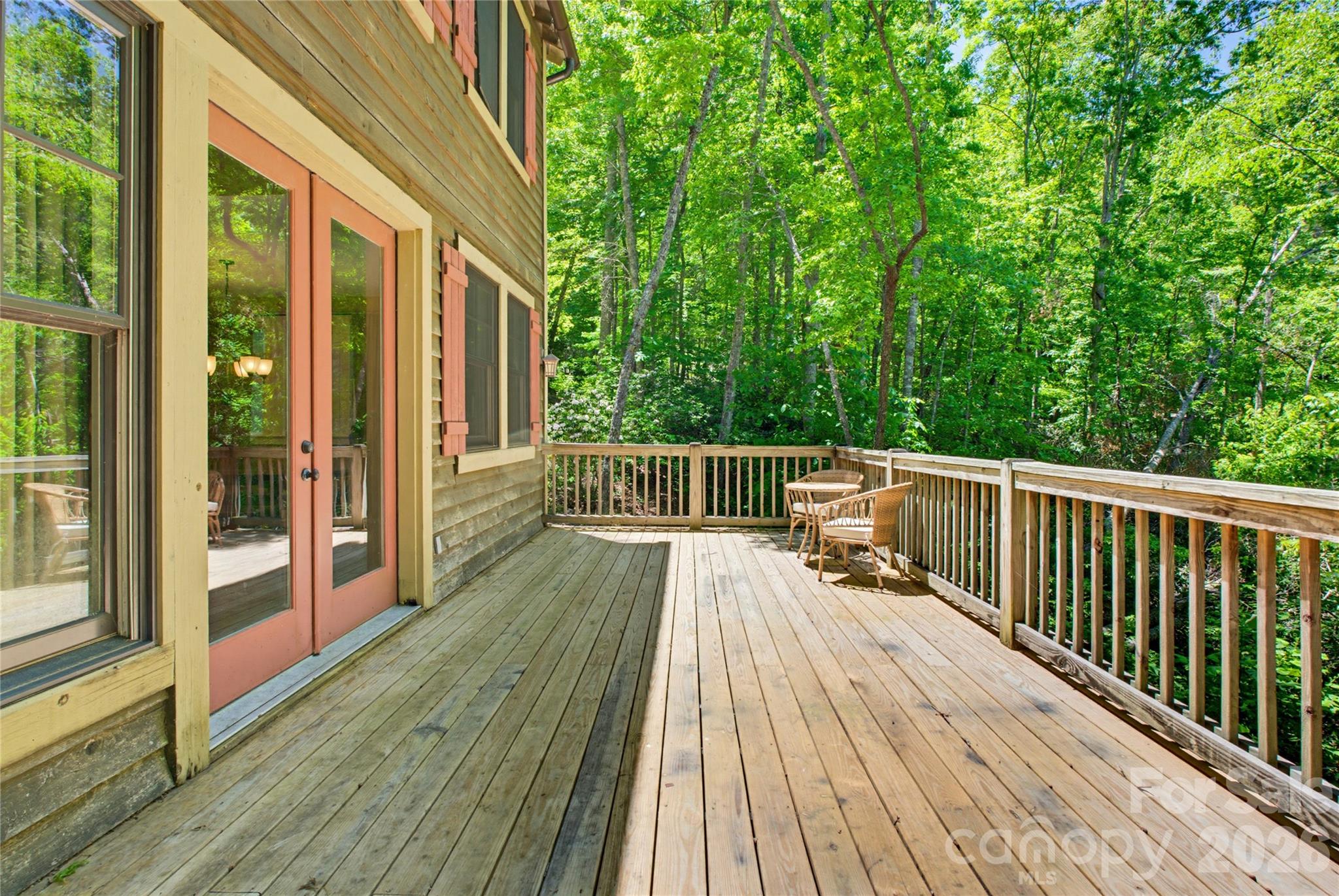 65 Whispering Falls Court — Tuckasegee