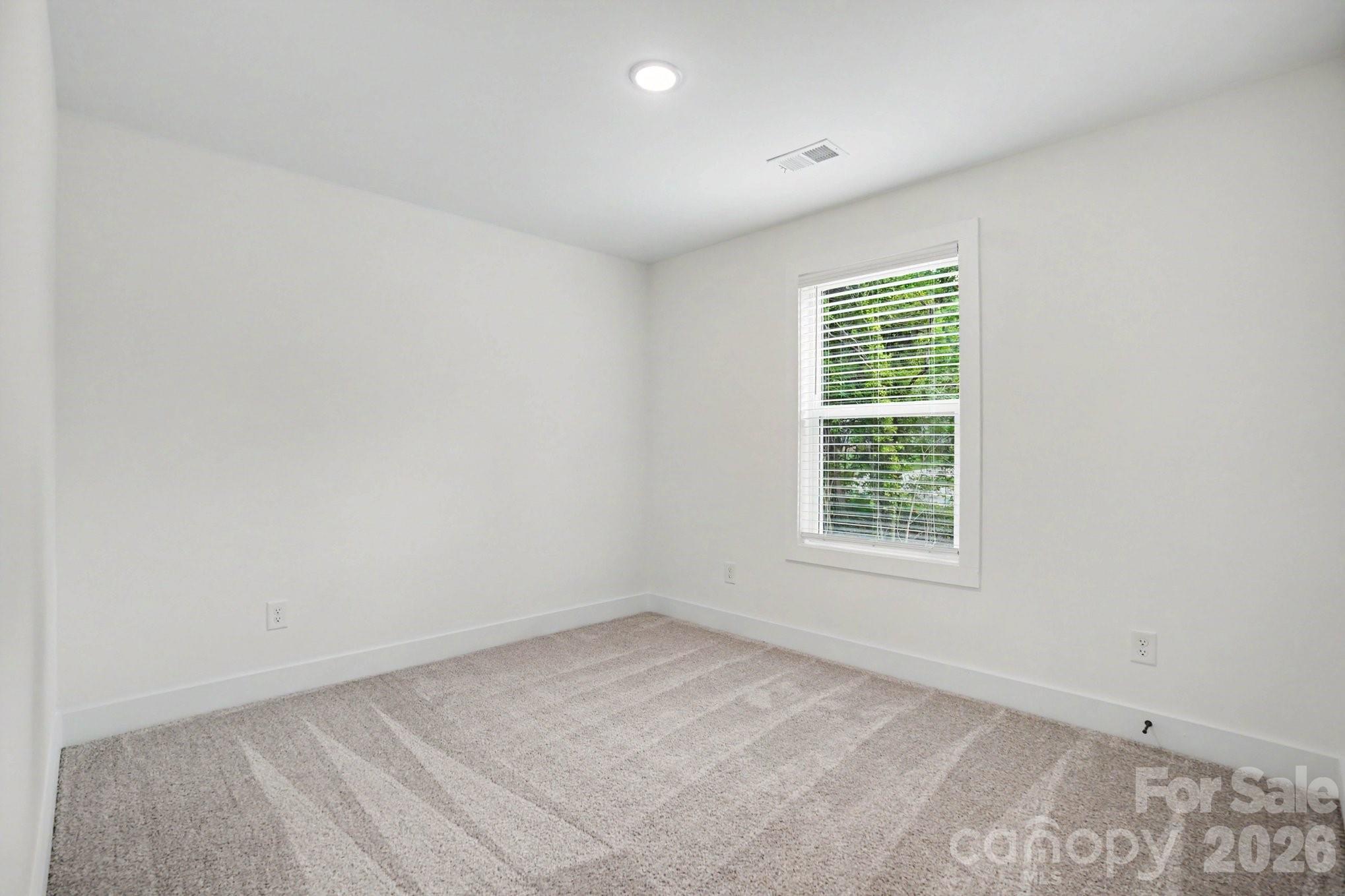 1101 Rogers Lake Road — Kannapolis