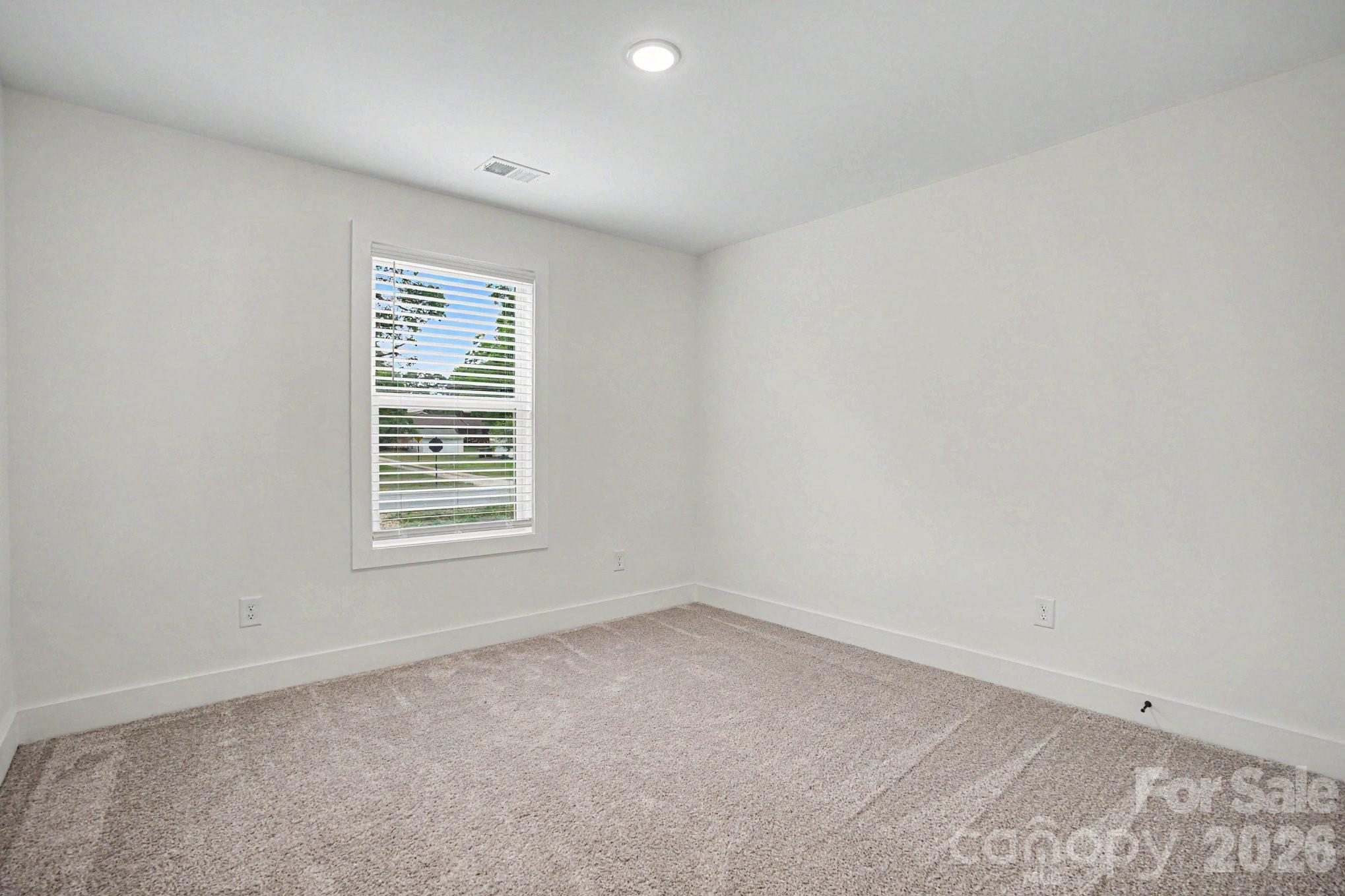 1101 Rogers Lake Road — Kannapolis