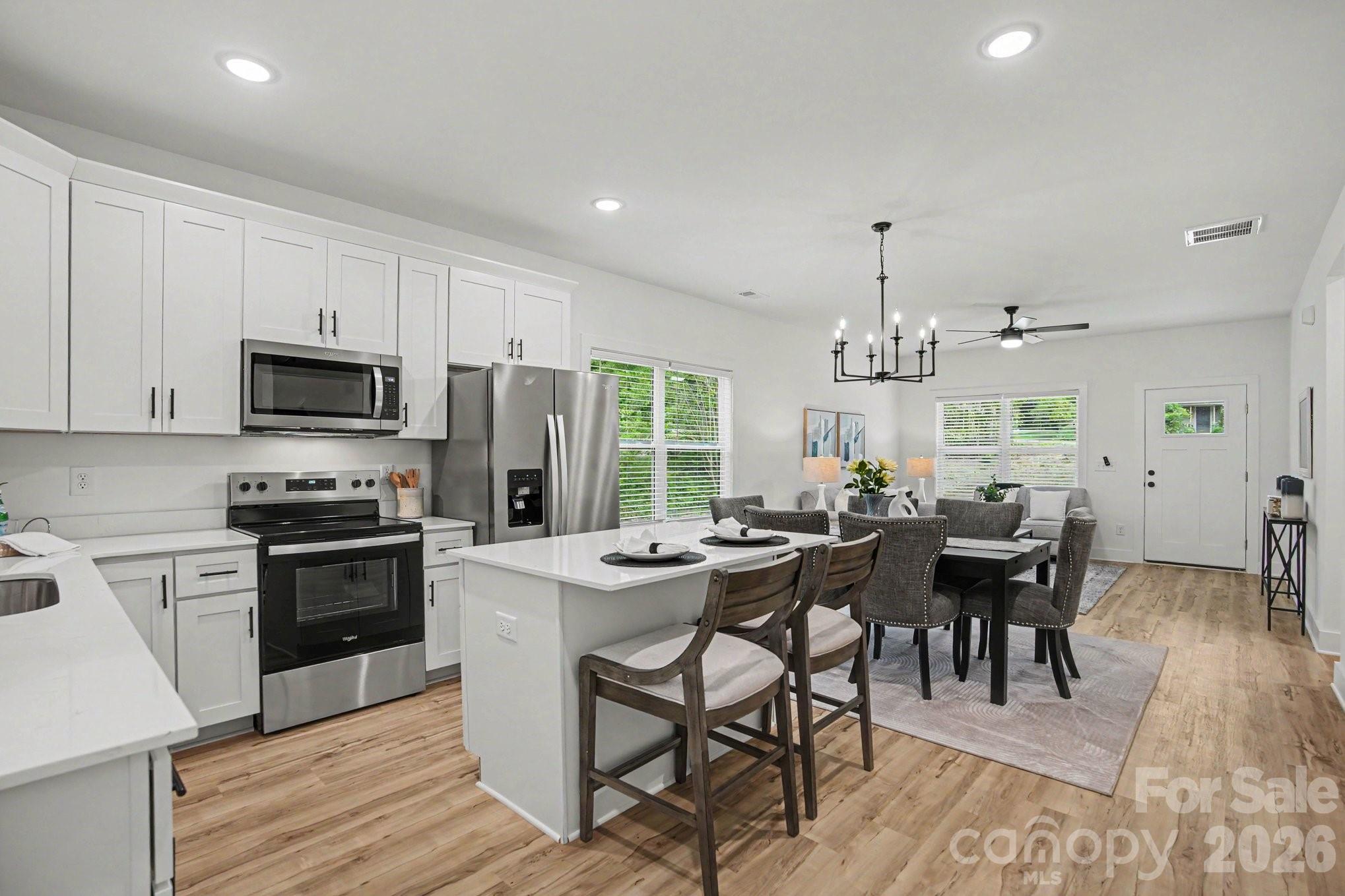 1101 Rogers Lake Road — Kannapolis