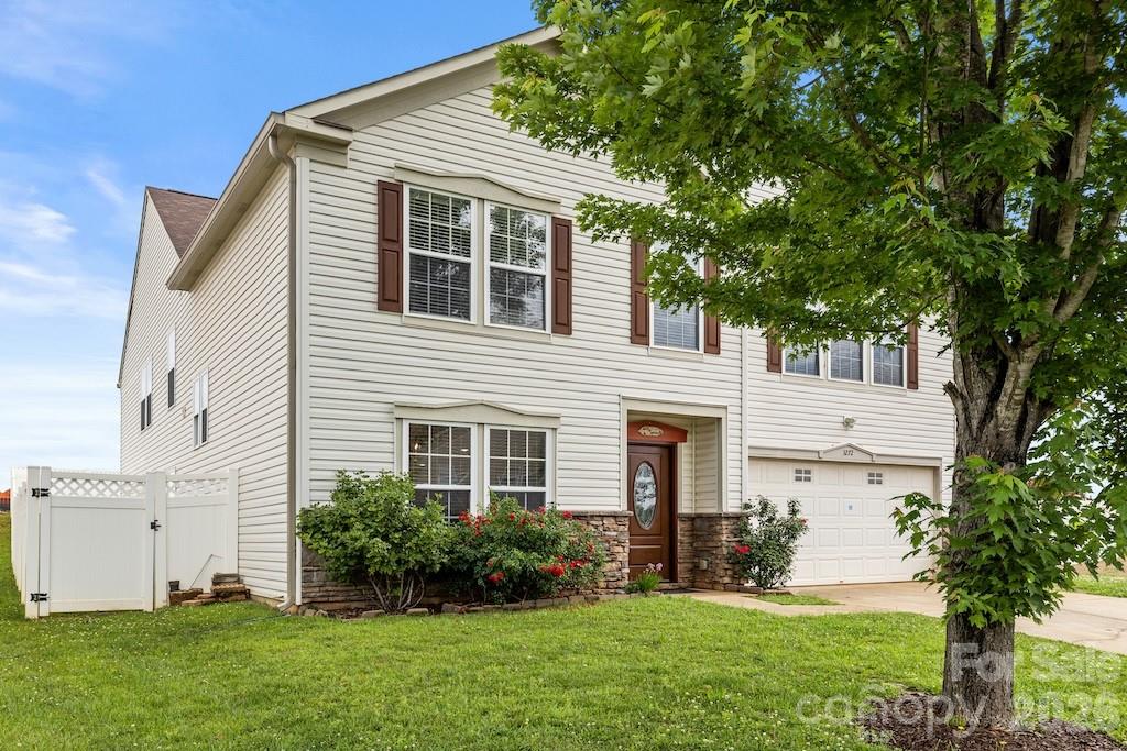 3272 Table Rock Drive — Gastonia