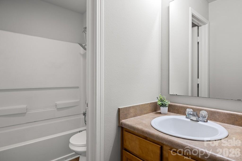 3272 Table Rock Drive — Gastonia