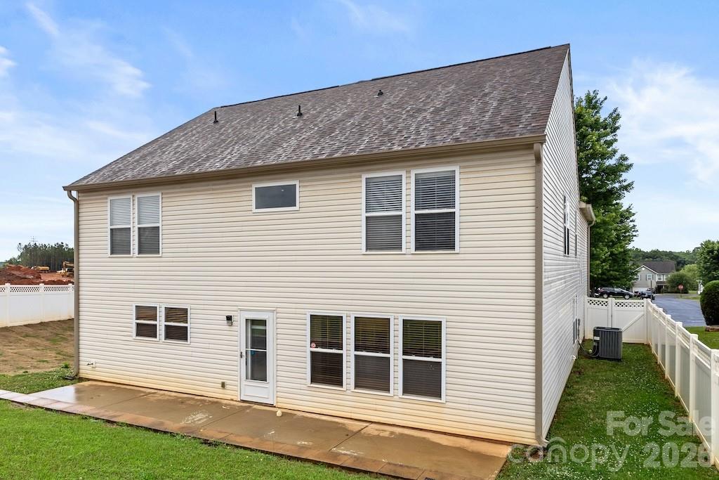 3272 Table Rock Drive — Gastonia