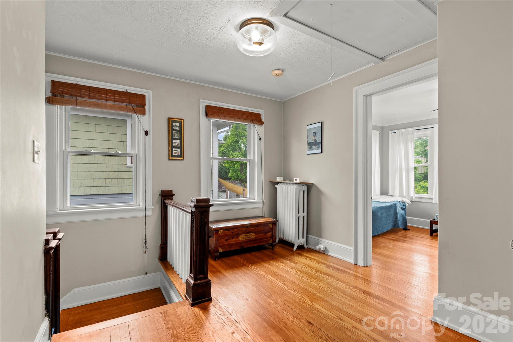 60 Austin Avenue — Asheville