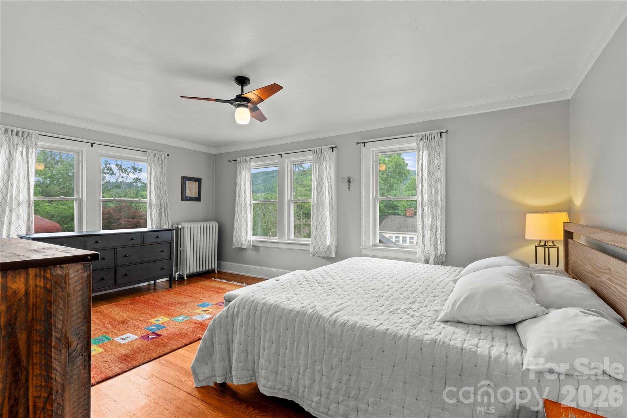 60 Austin Avenue — Asheville