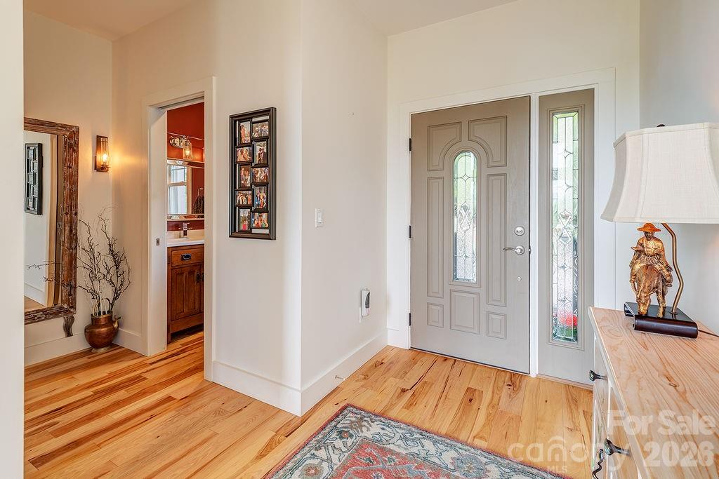 18 Adas Way — Weaverville