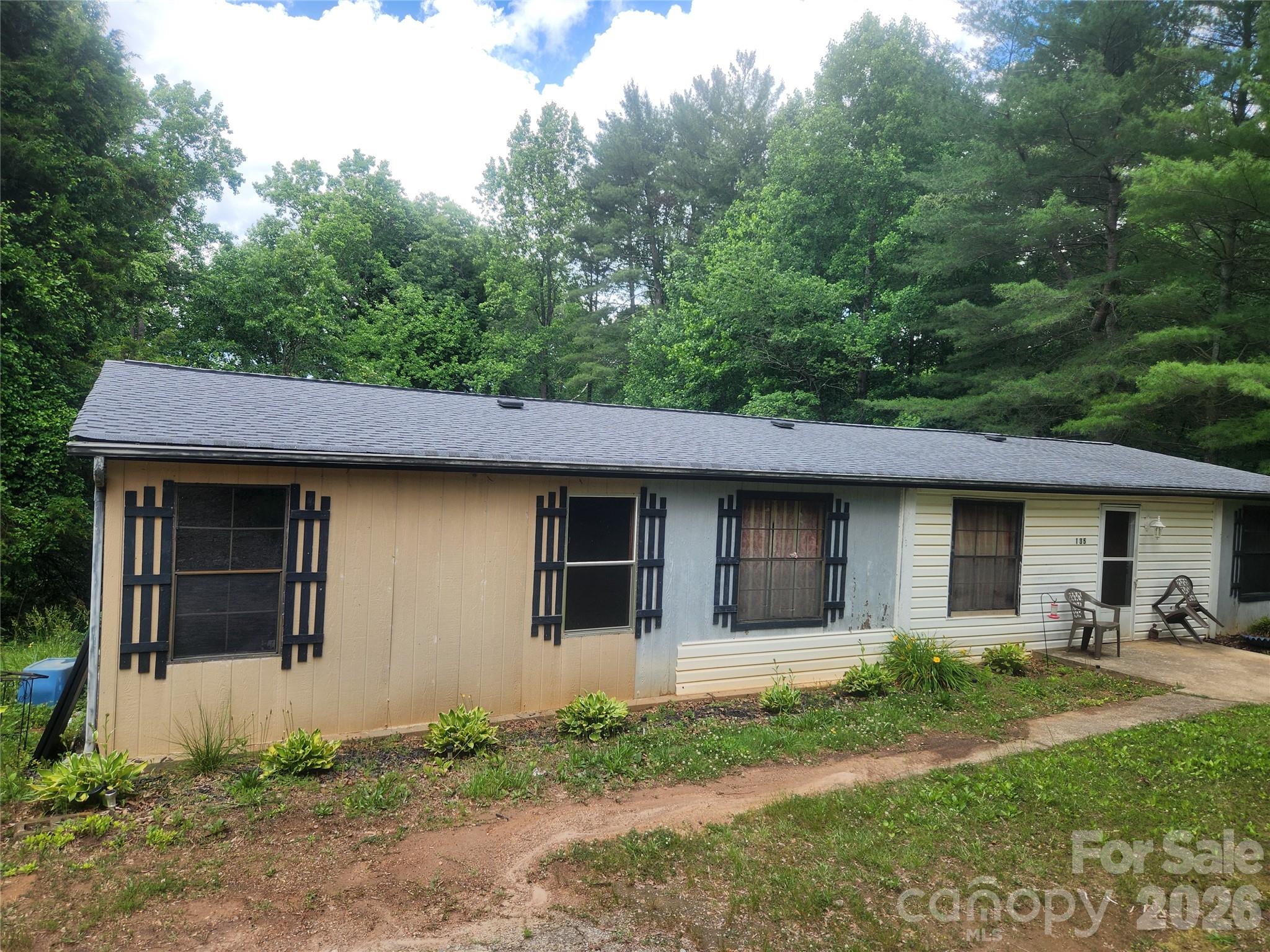 135 Watson Avenue — Taylorsville