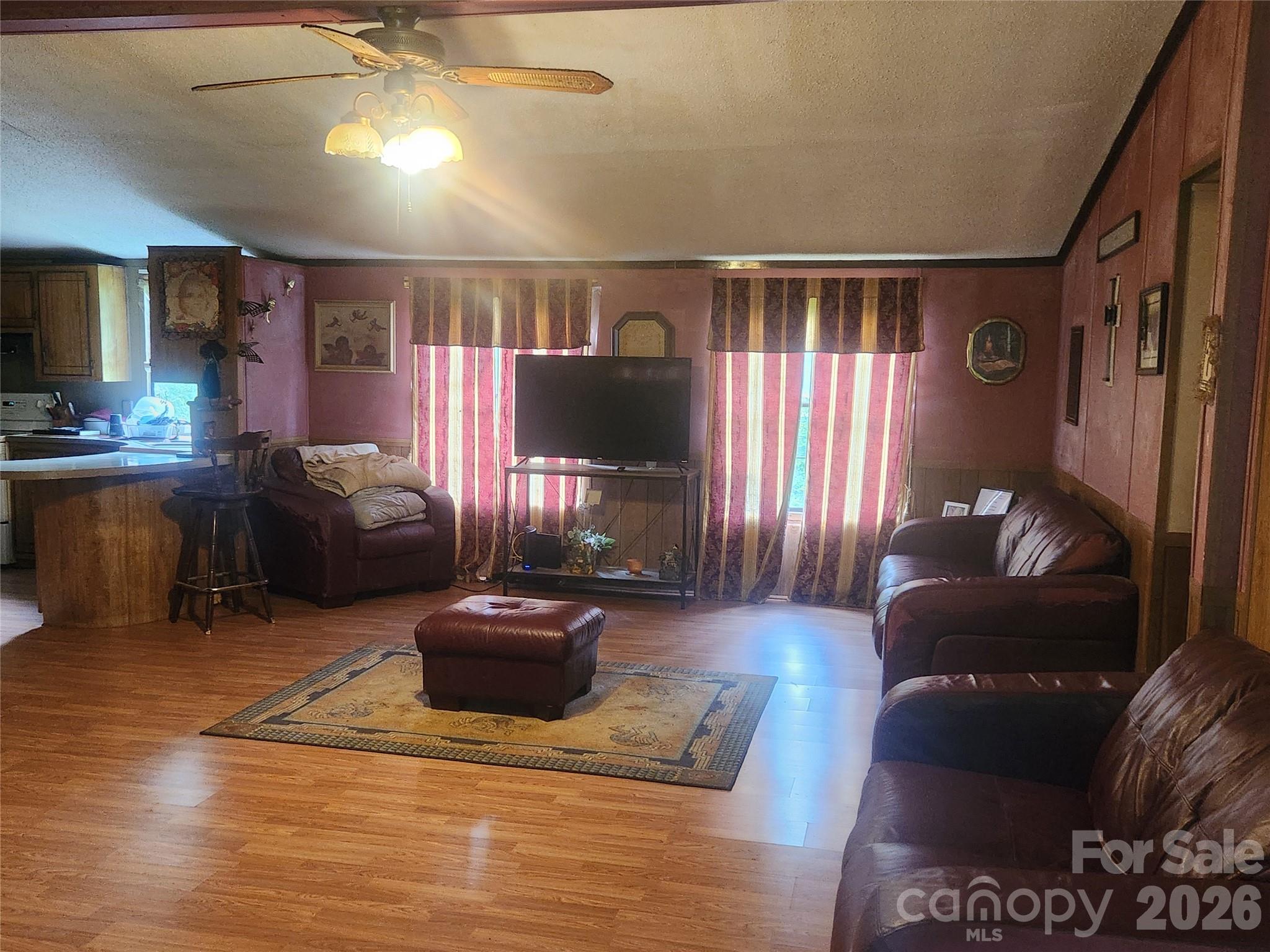 135 Watson Avenue — Taylorsville